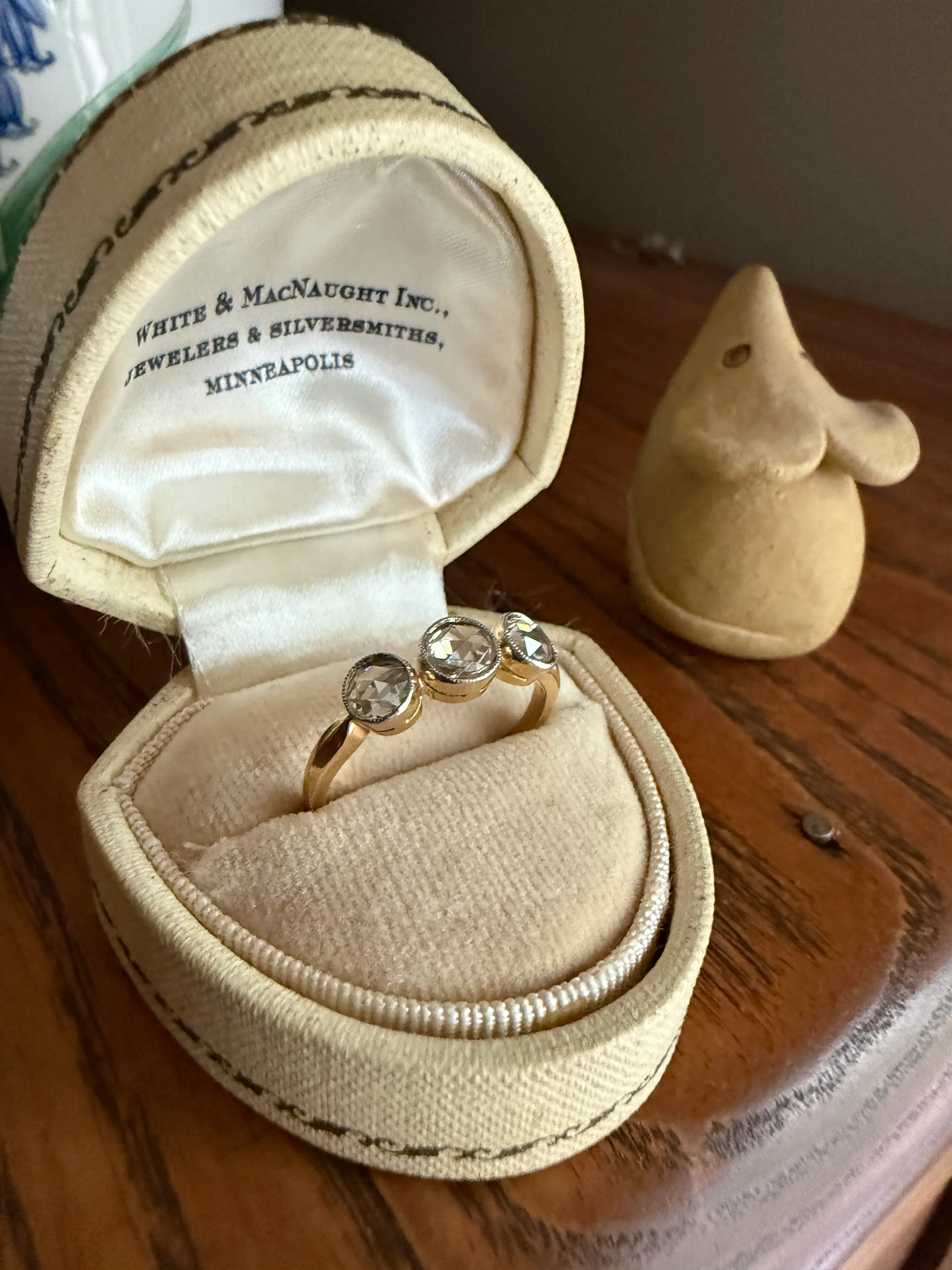 Antique Eye Clean Rose Cut DIAMOND Three Stone Ring Stackable Band Open Back 18k Gold Bezel Set - Image 12