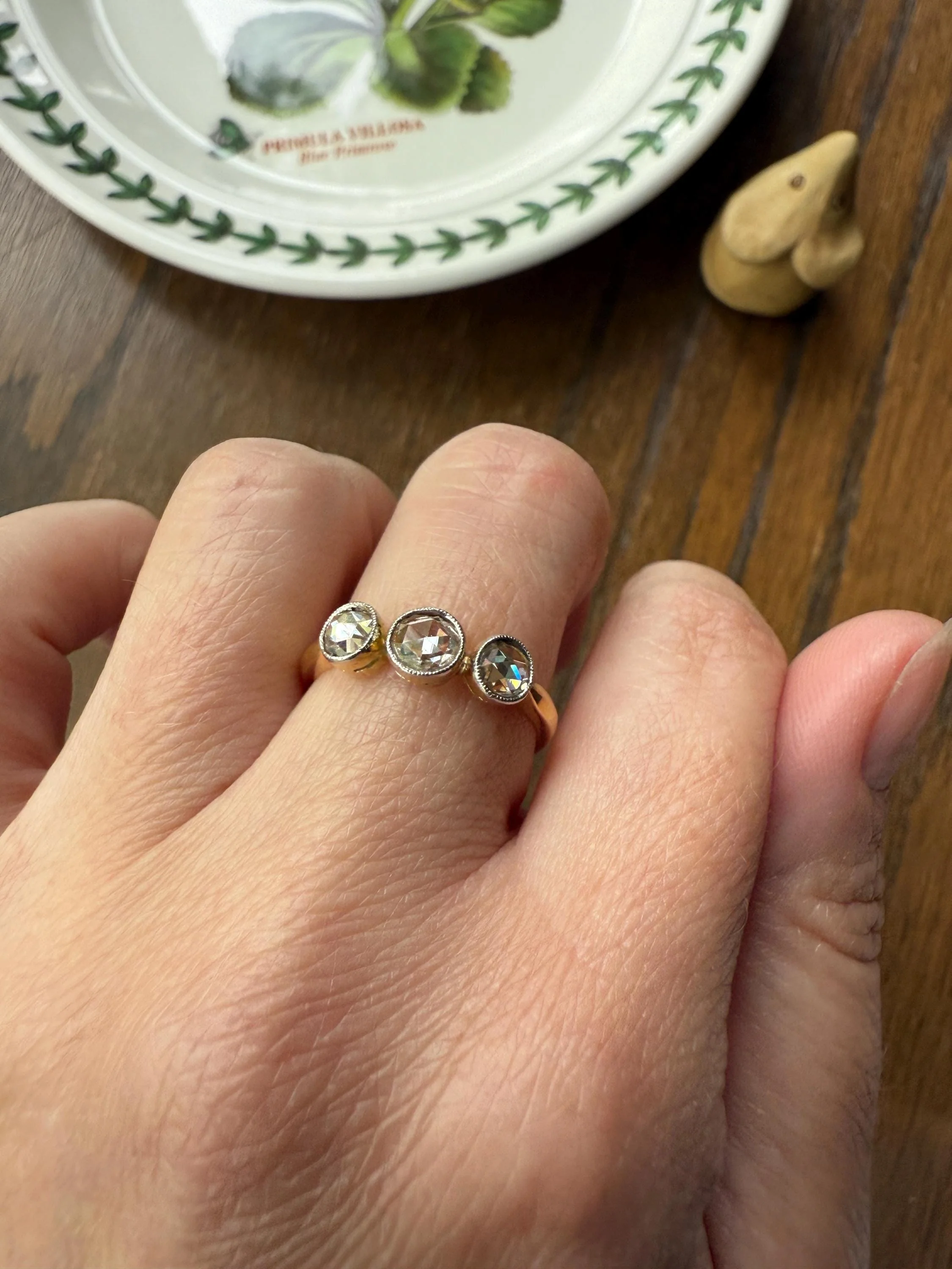 Antique Eye Clean Rose Cut DIAMOND Three Stone Ring Stackable Band Open Back 18k Gold Bezel Set - Image 5