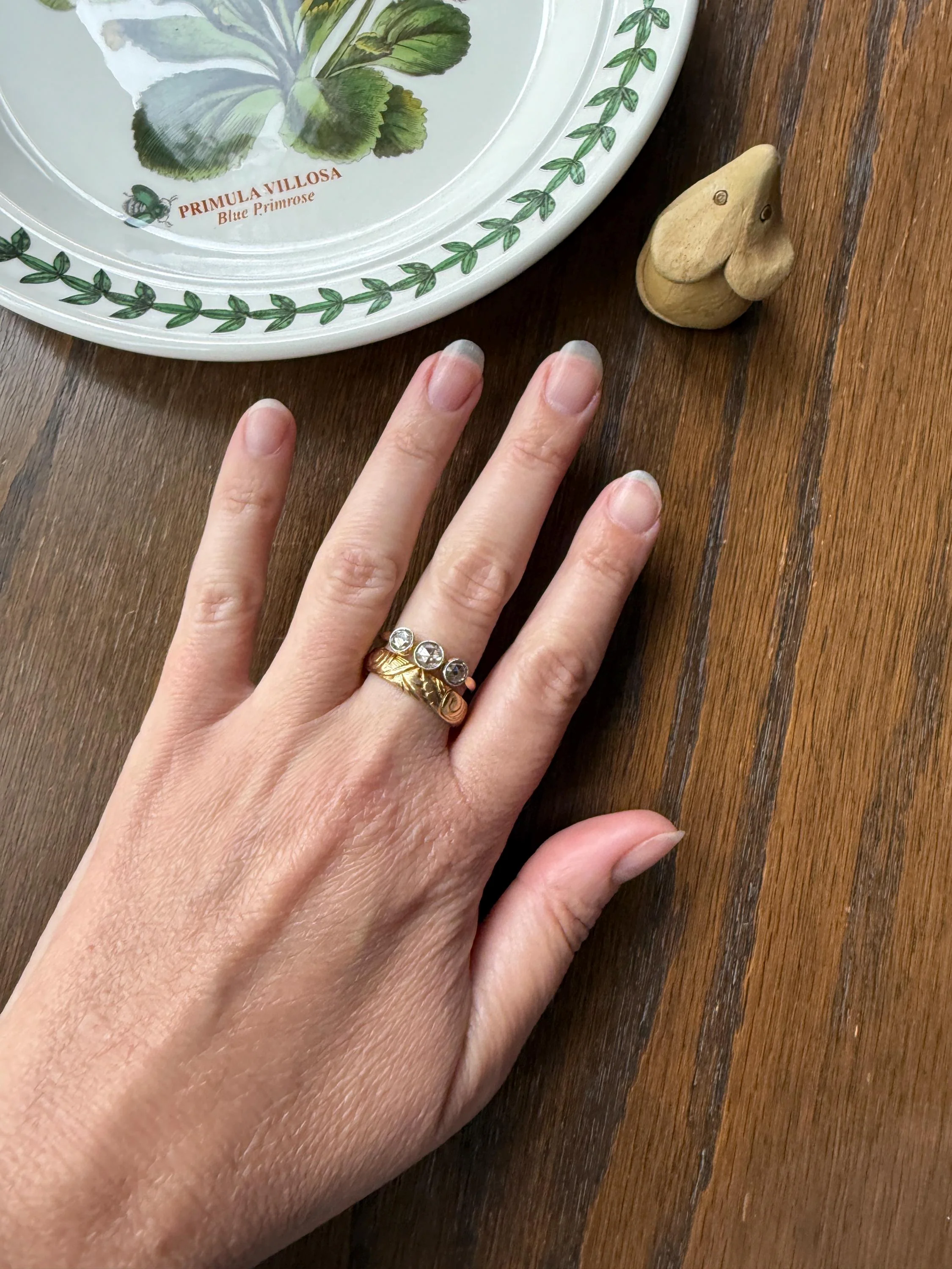Antique Eye Clean Rose Cut DIAMOND Three Stone Ring Stackable Band Open Back 18k Gold Bezel Set - Image 6