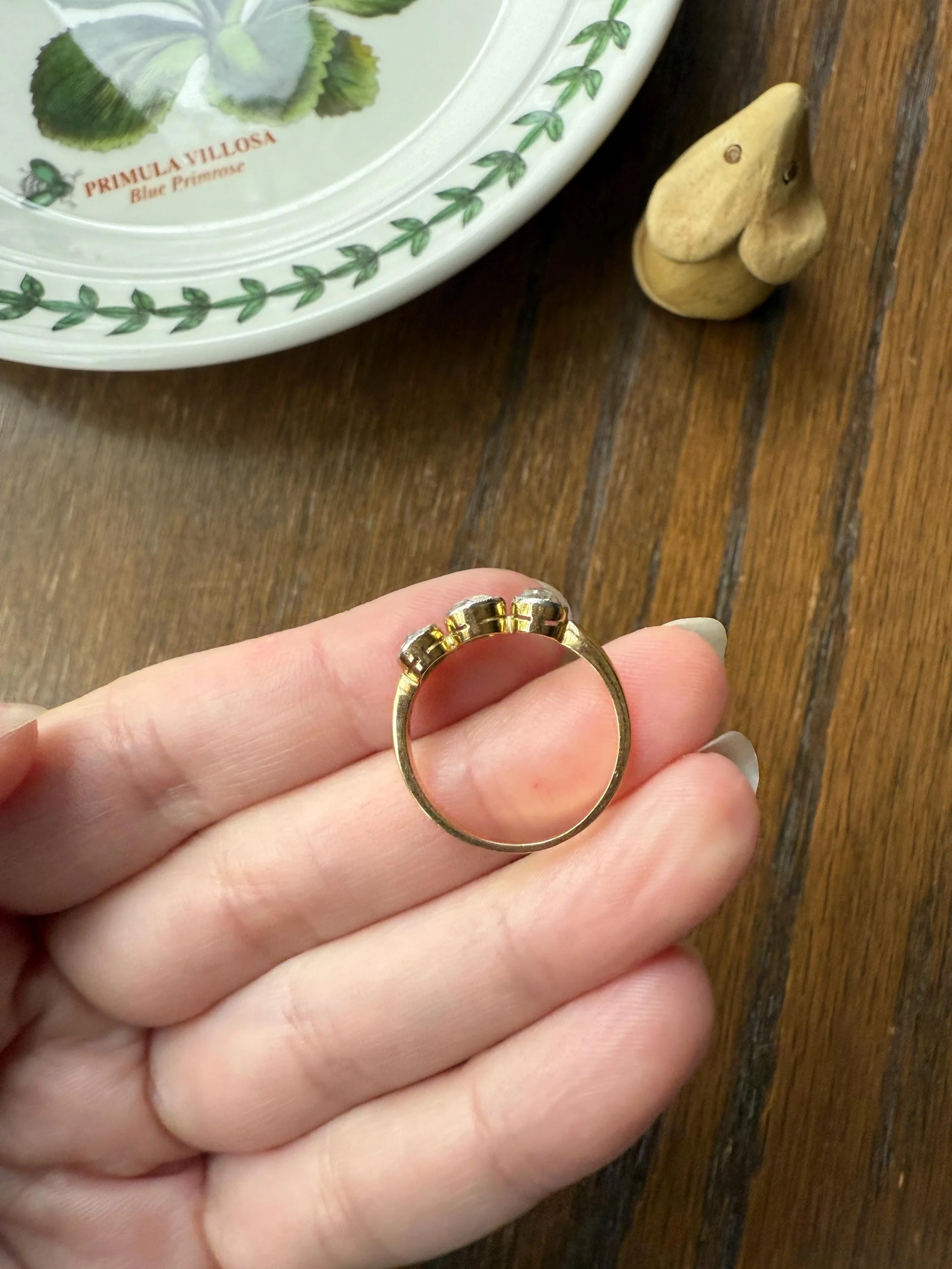 Antique Eye Clean Rose Cut DIAMOND Three Stone Ring Stackable Band Open Back 18k Gold Bezel Set - Image 9