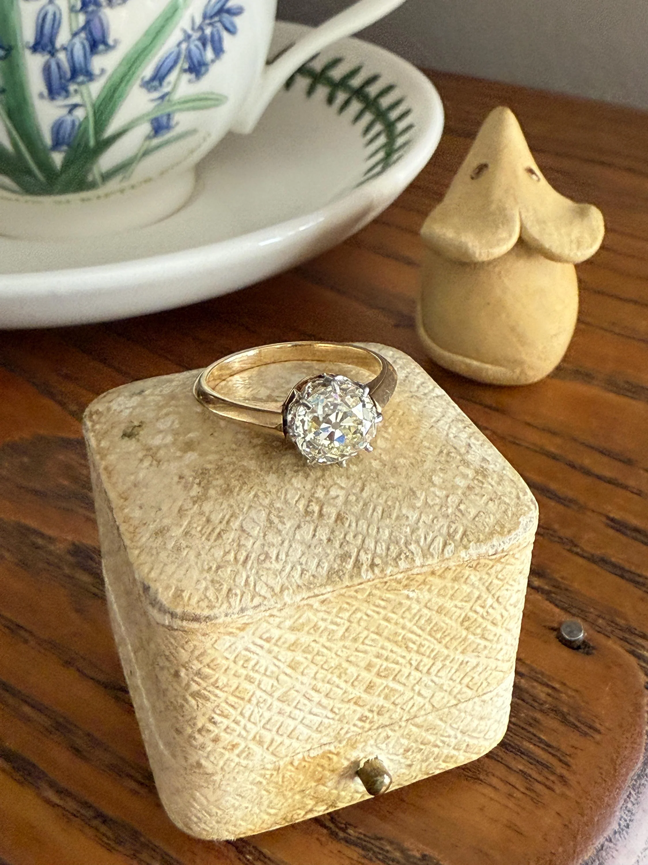 Antique Eye Clean Two Carat Warm Natural Old Mine Cut DiAMOND Solitaire Ring French 18k GOLD Engagement All Original Victorian Setting 2Ctw - Image 21