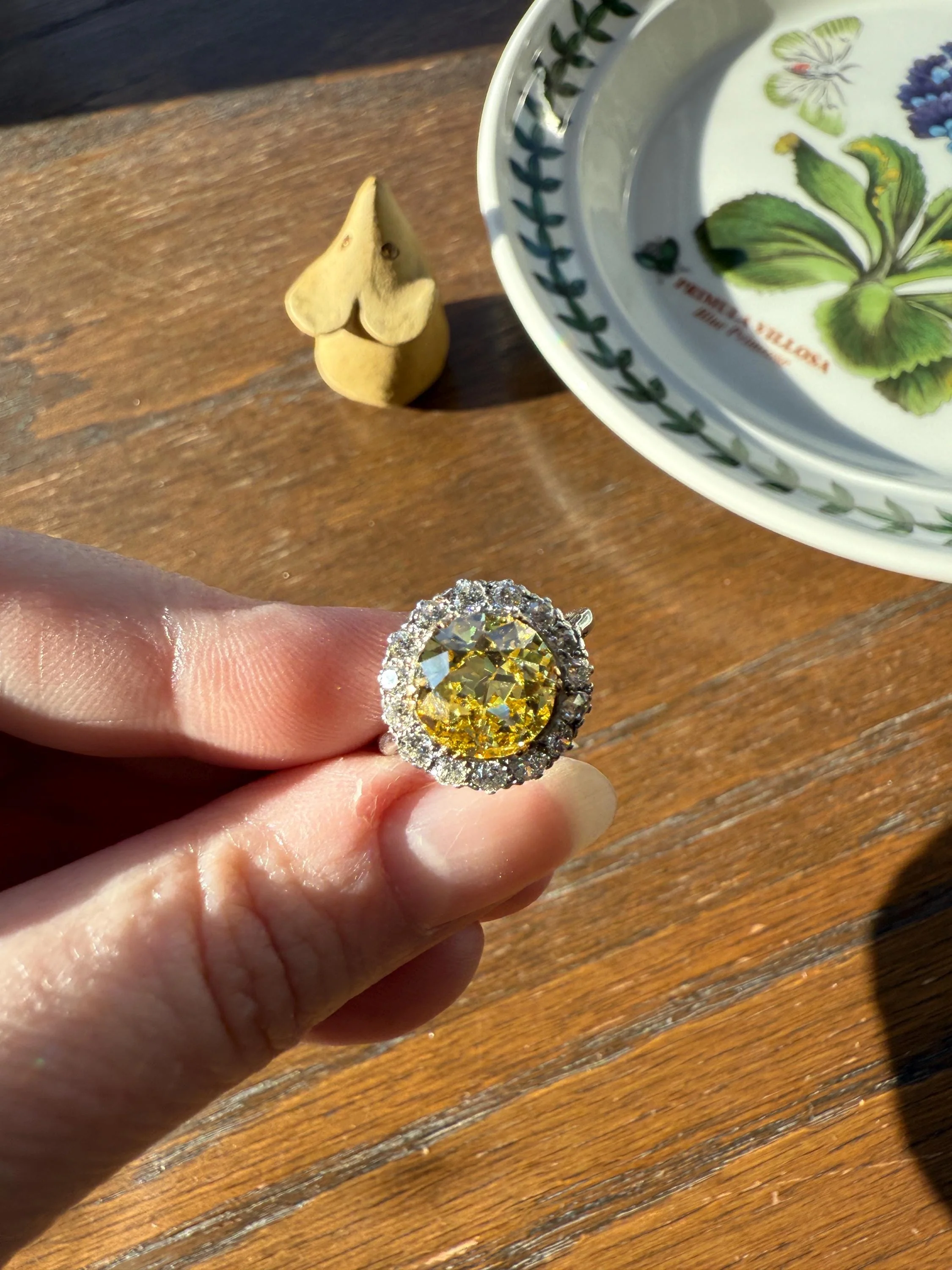 ANTIQUE Fancy Canary Yellow 2.9 Carat Old Mine Cut Diamond Colorless OMC Halo 3.65Ctw Cluster Ring Edwardian Platinum - Image 10