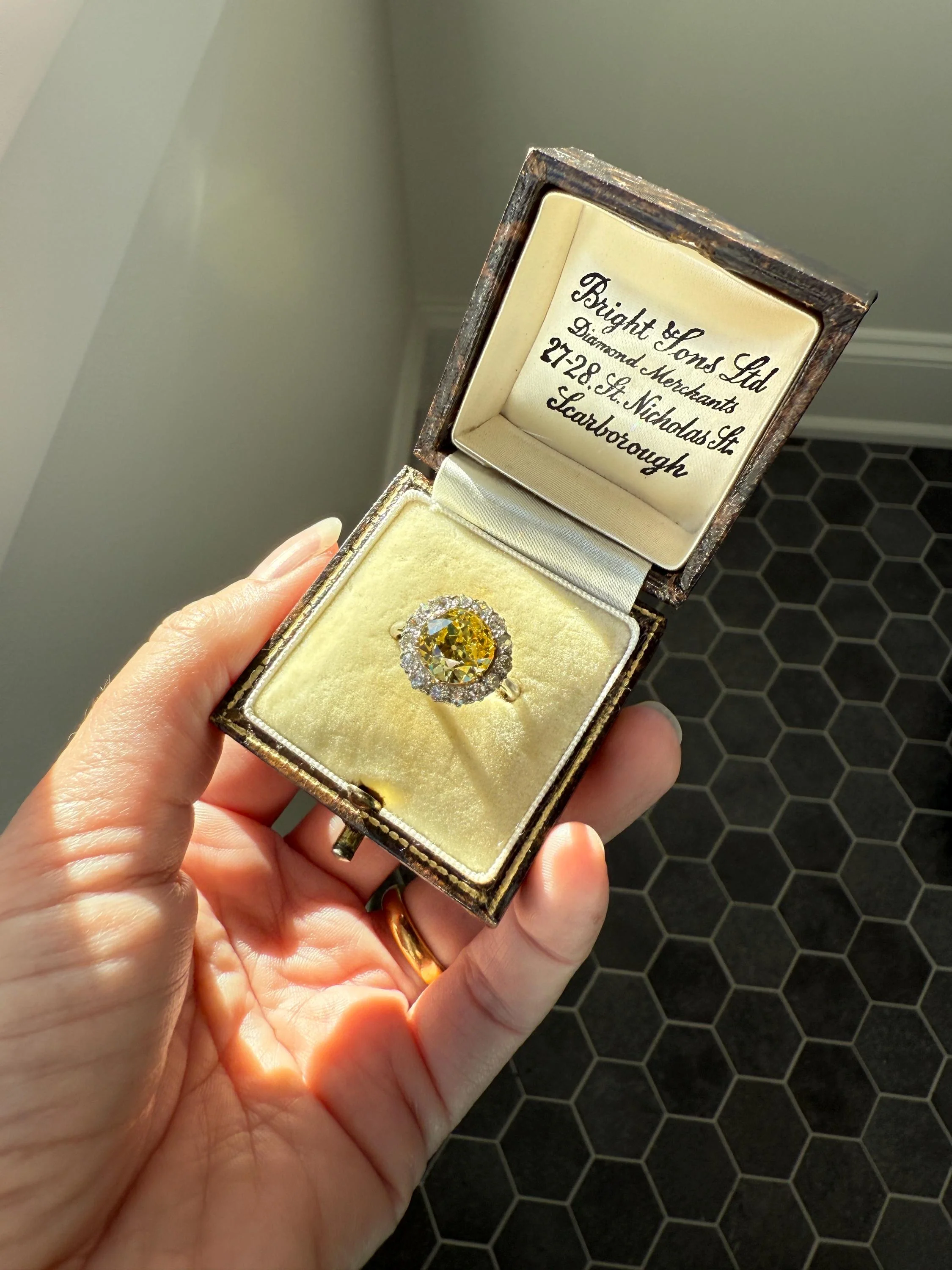 ANTIQUE Fancy Canary Yellow 2.9 Carat Old Mine Cut Diamond Colorless OMC Halo 3.65Ctw Cluster Ring Edwardian Platinum - Image 13