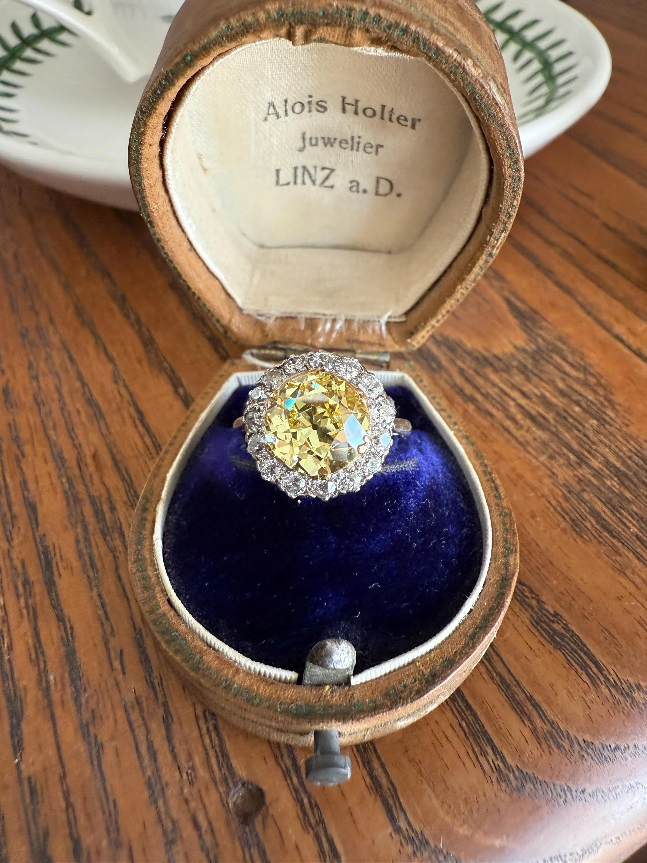 ANTIQUE Fancy Canary Yellow 2.9 Carat Old Mine Cut Diamond Colorless OMC Halo 3.65Ctw Cluster Ring Edwardian Platinum - Image 17