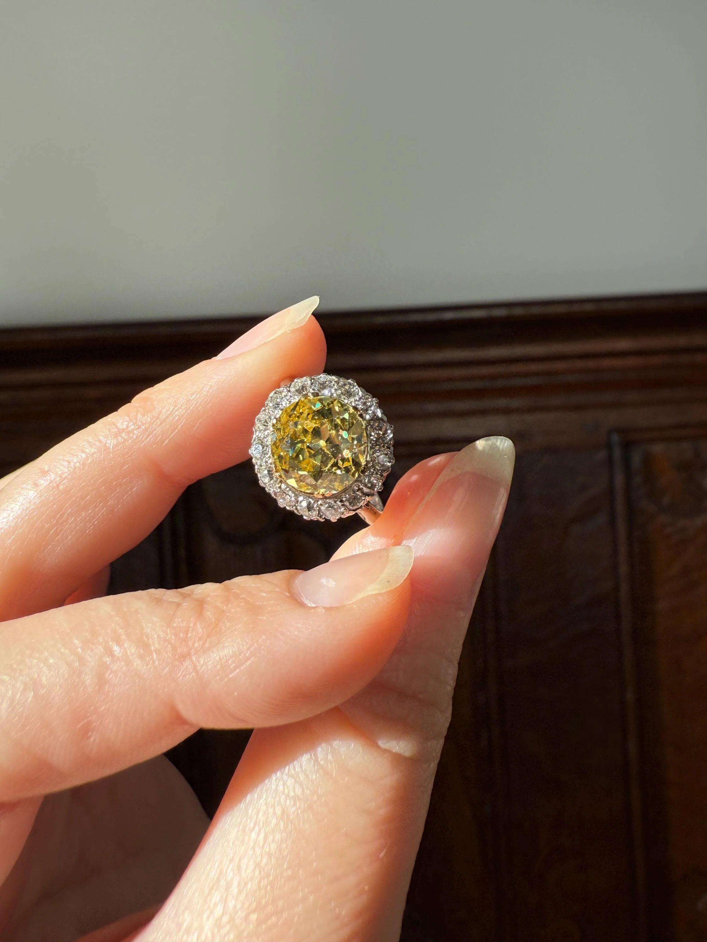 ANTIQUE Fancy Canary Yellow 2.9 Carat Old Mine Cut Diamond Colorless OMC Halo 3.65Ctw Cluster Ring Edwardian Platinum - Image 7