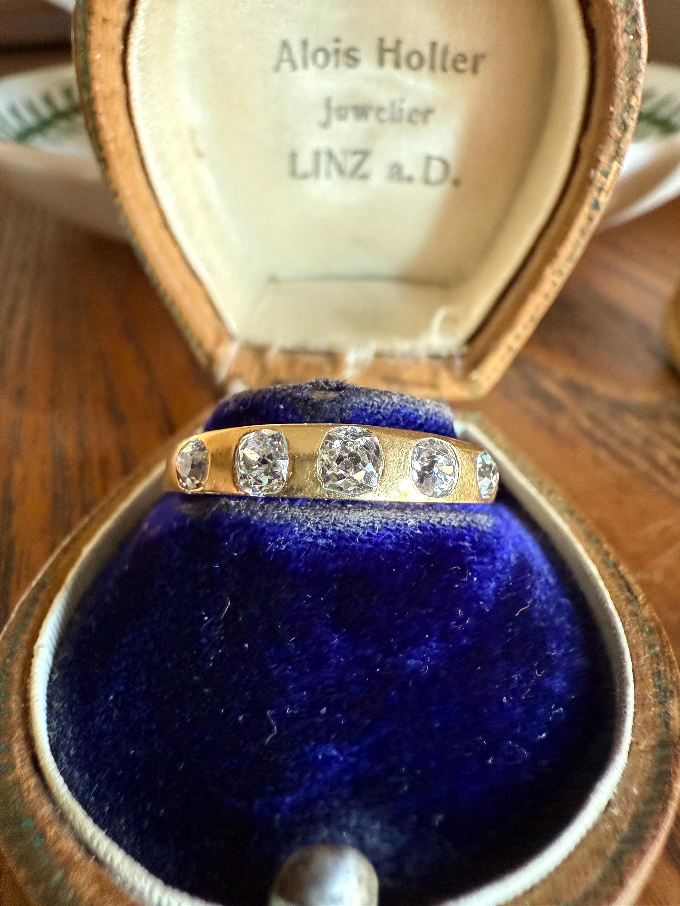 Antique Five Stone 0.7 Carat Old Mine Cut DIAMOND 18k Gold Solid Skinny Stacker Band Flush Mount Flat Edge Sliced .7Ctw - Image 5