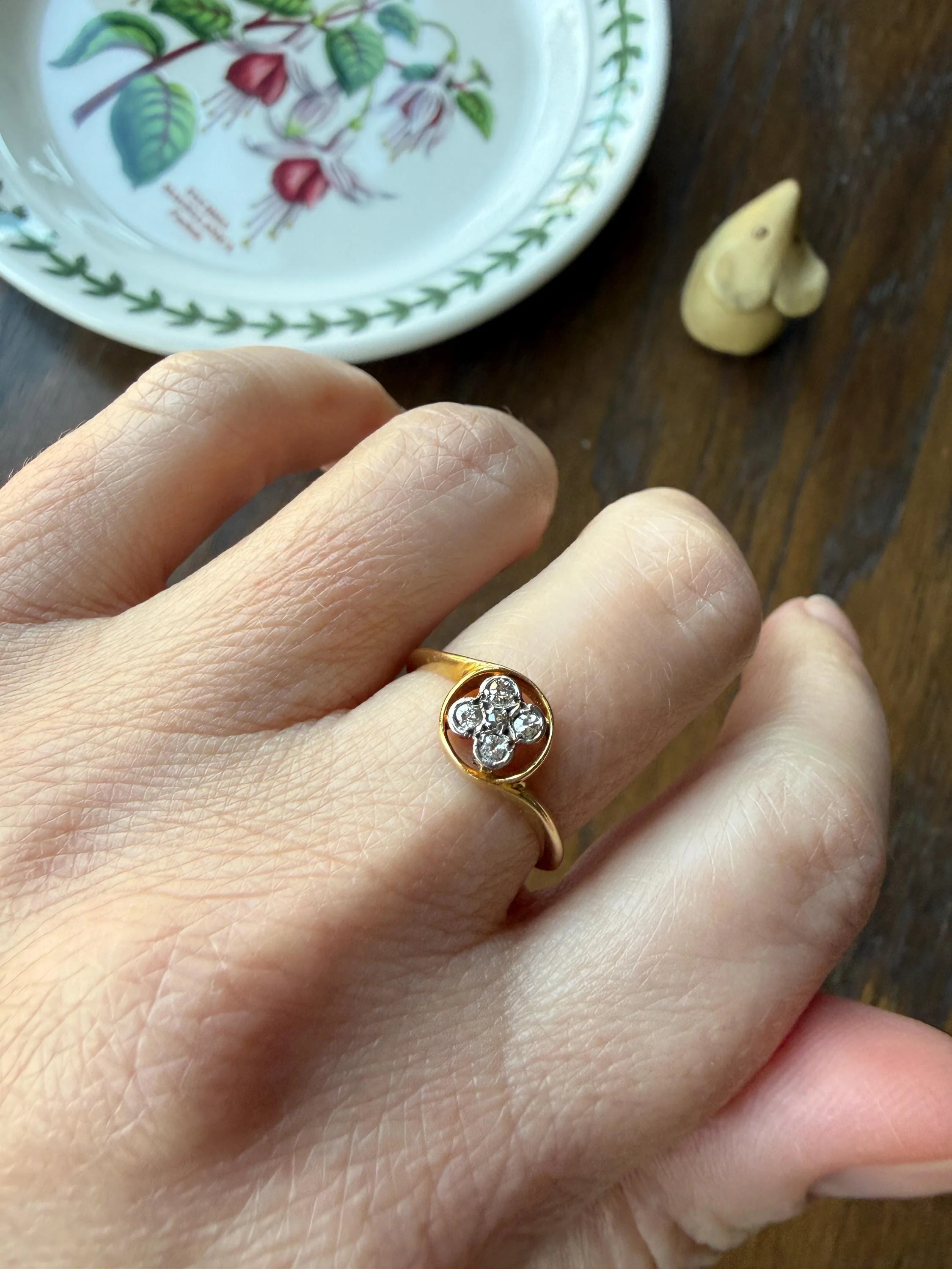 Antique Floral Old Cut Diamond Circular Bypass Halo Ring 18k Gold Minimalist Stacker Band - Image 10