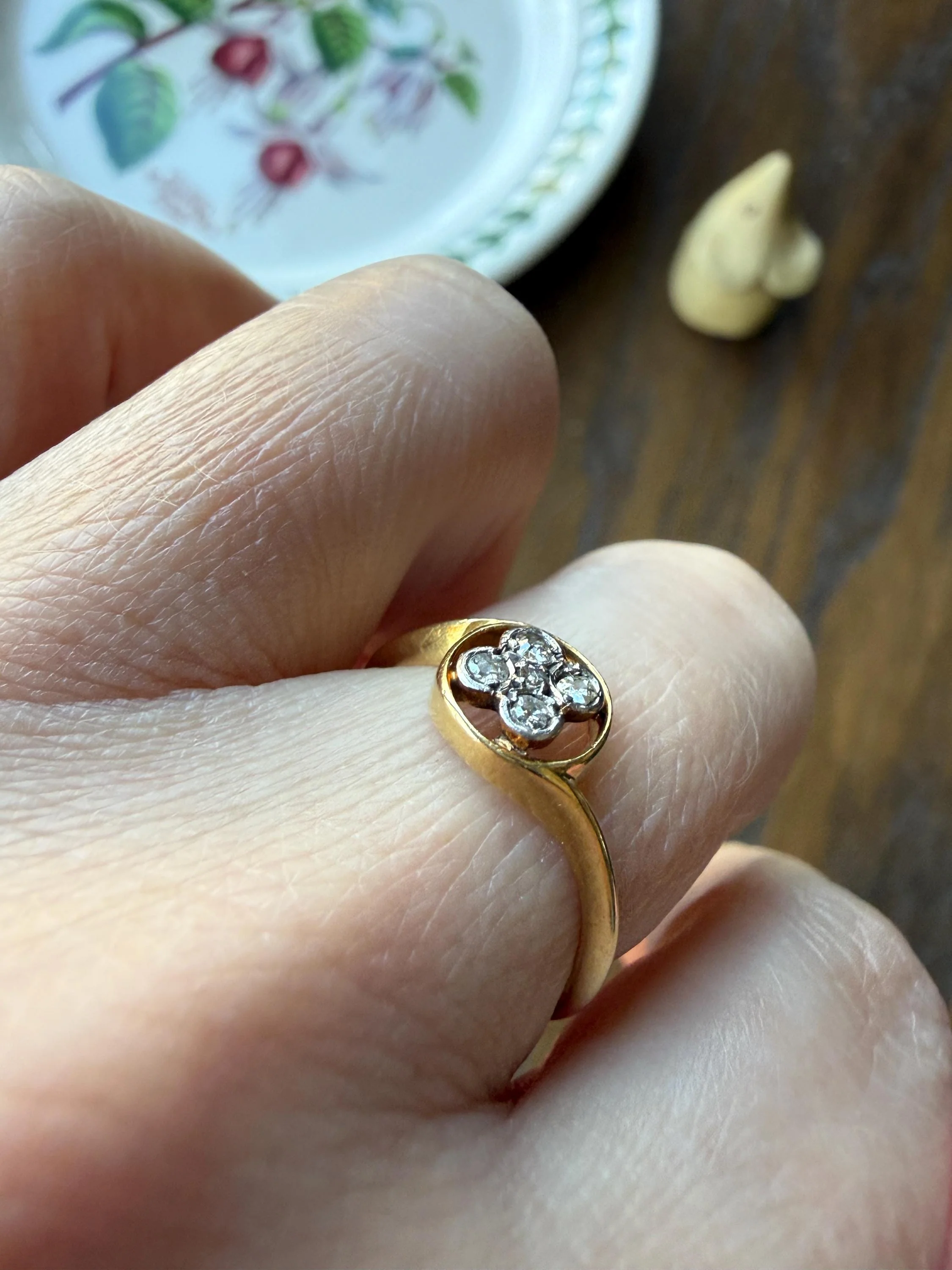 Antique Floral Old Cut Diamond Circular Bypass Halo Ring 18k Gold Minimalist Stacker Band - Image 7