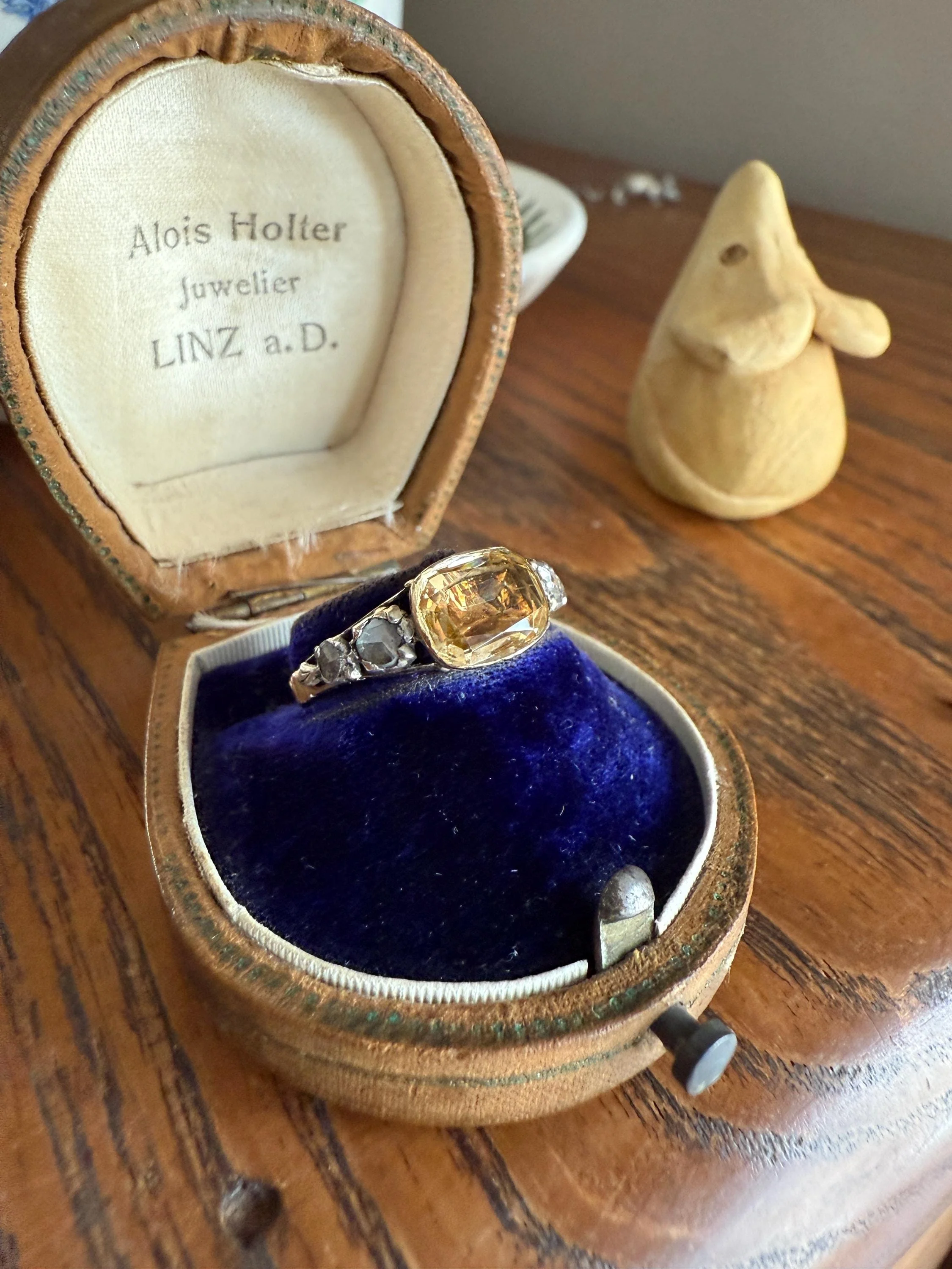 Antique Foiled CITRINE Sunny Yellow Rose Cut Diamond Ring Georgian Era Setting Button Back Ring Butt ; ) East West Elongated - Image 2