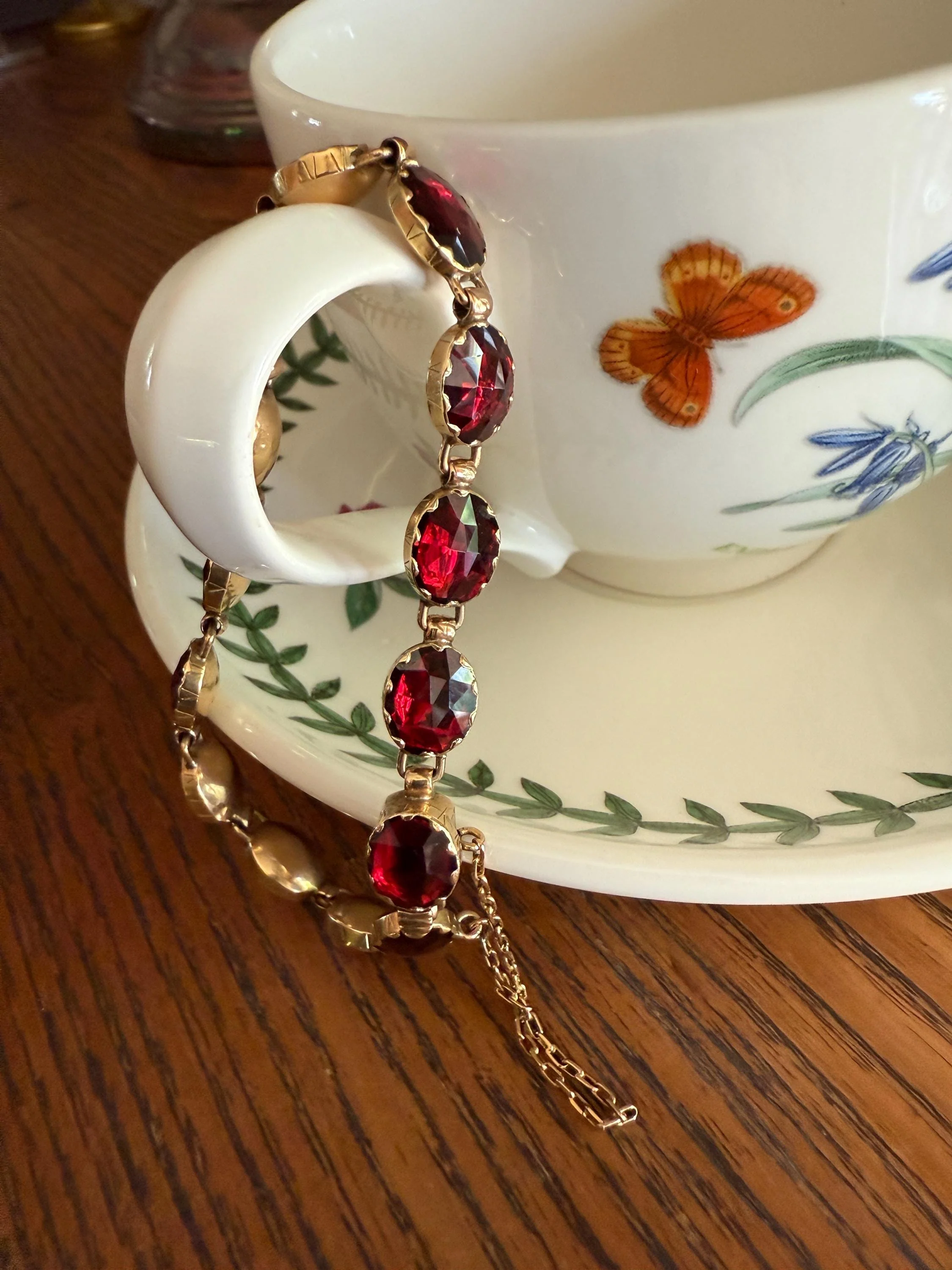 Antique French Perpignan GARNET Oval Riviere Eternity Tennis Bracelet 18k Gold Bezel Set Rose Cut Closed Back Almandine Glowing Raspberry - Image 6