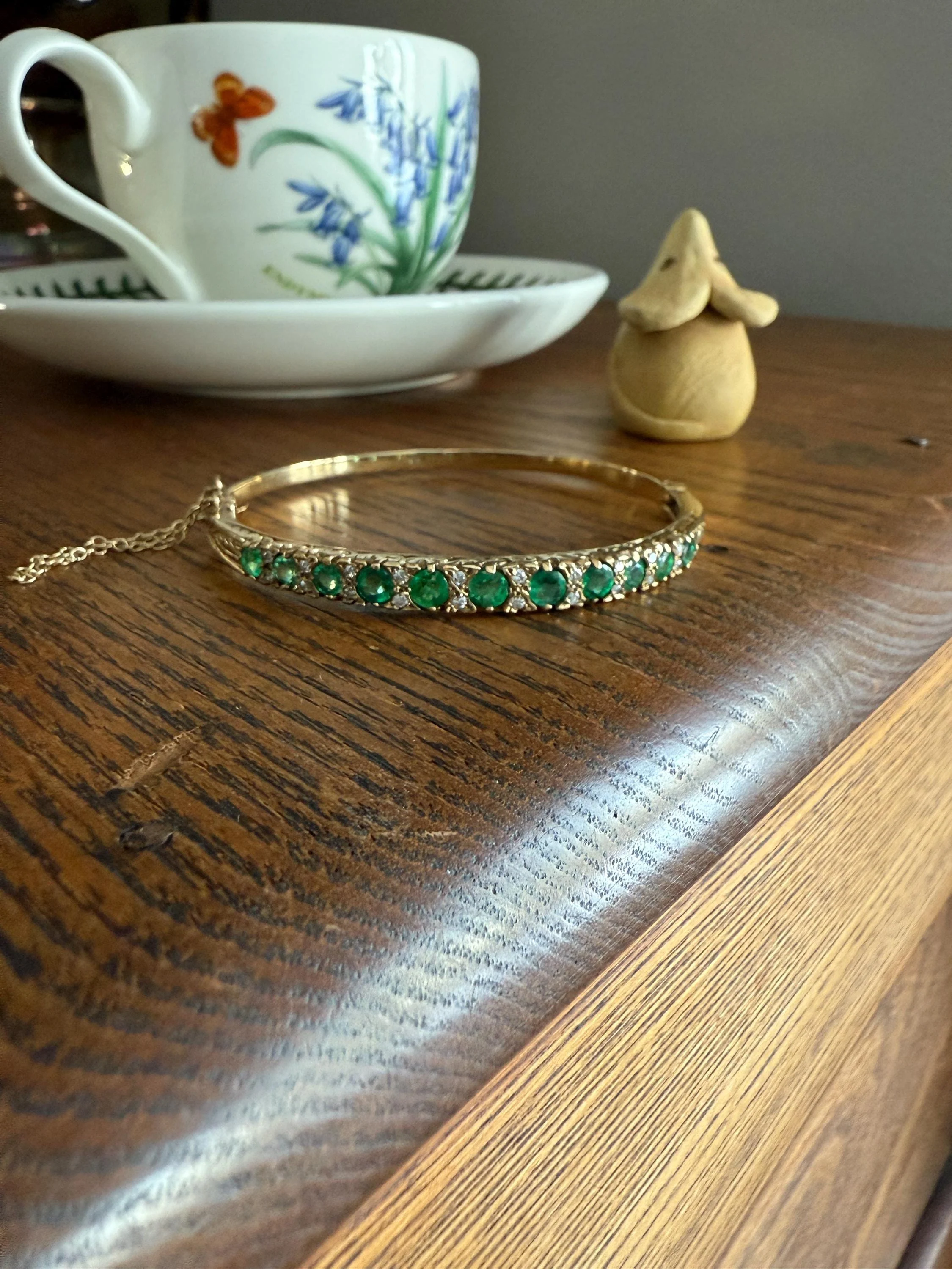 Antique Green Natural EMERALD Single Cut Diamond Hinged Bangle Bracelet 9k Gold Victorian Edwardian Ornate Swirls Not 10k - Image 11
