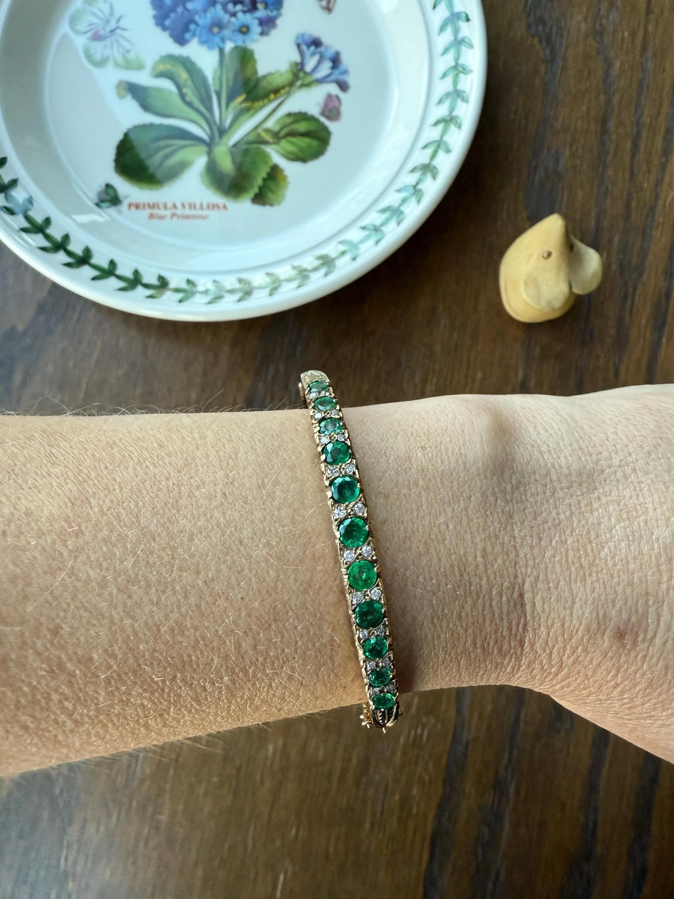 Antique Green Natural EMERALD Single Cut Diamond Hinged Bangle Bracelet 9k Gold Victorian Edwardian Ornate Swirls Not 10k - Image 12