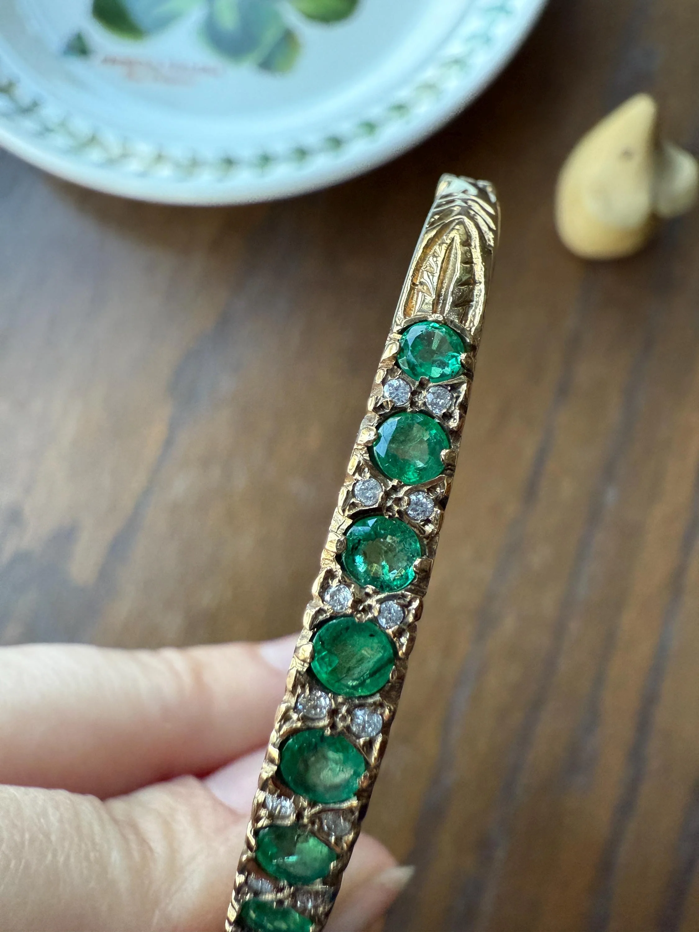 Antique Green Natural EMERALD Single Cut Diamond Hinged Bangle Bracelet 9k Gold Victorian Edwardian Ornate Swirls Not 10k - Image 16