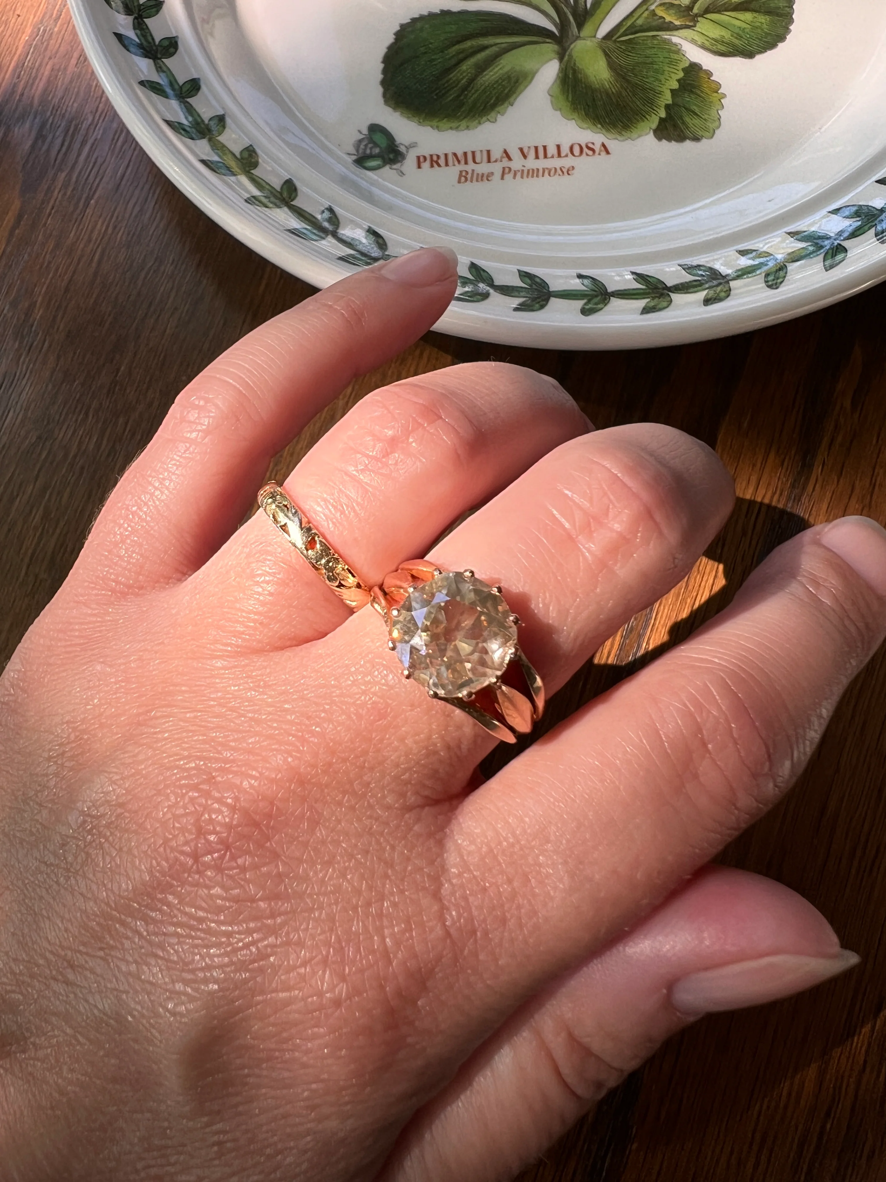 ANTIQUE Large 2.5 Carat Old European Cut DIAMOND Solitaire Ring Warm Pale Yellow Light Brown 18k Rose Gold c1900 - Image 16