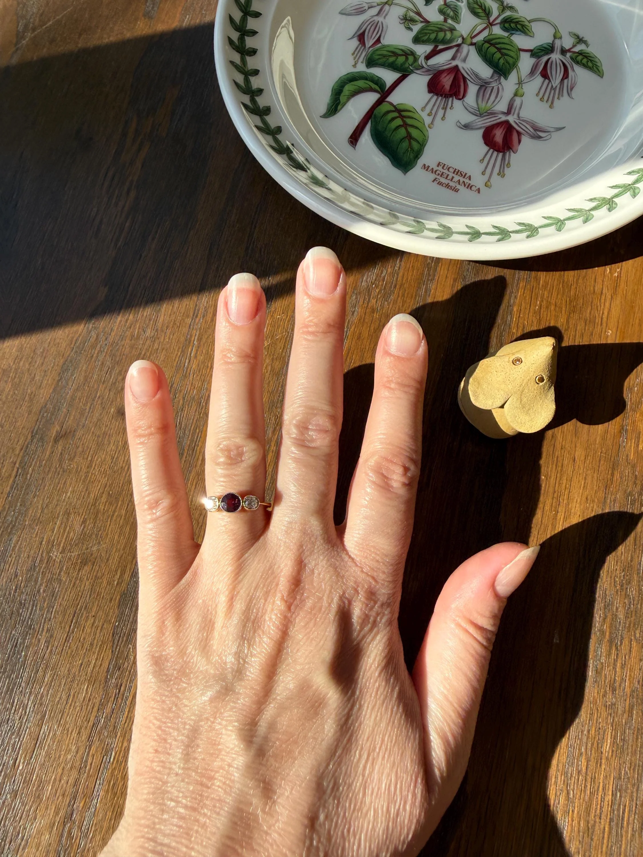 Antique Natural Pinkish Red Ruby Old Mine Cut Diamond Three Stone Band 18k Gold Platinum Ring Stacker - Image 16