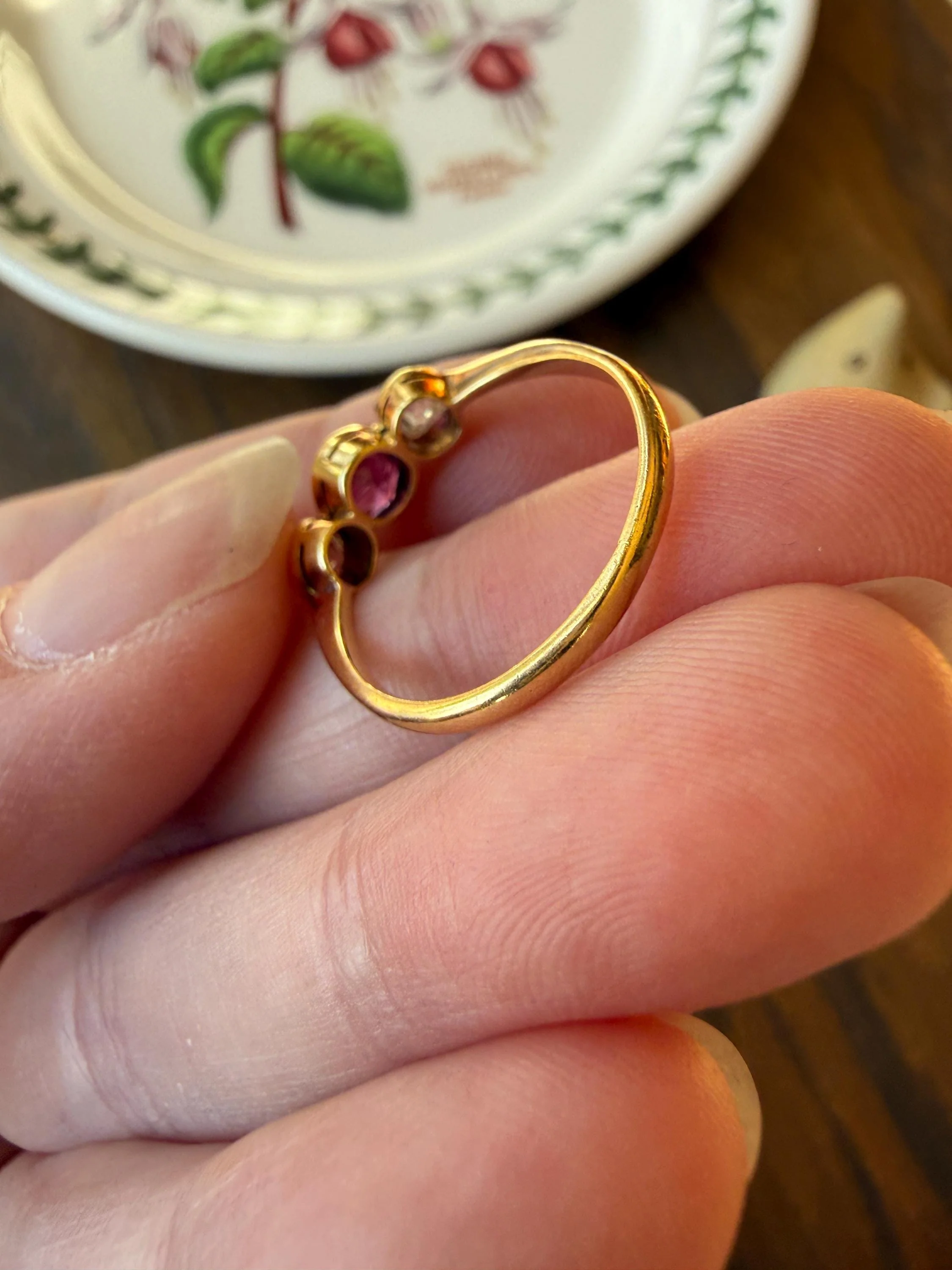Antique Natural Pinkish Red Ruby Old Mine Cut Diamond Three Stone Band 18k Gold Platinum Ring Stacker - Image 18