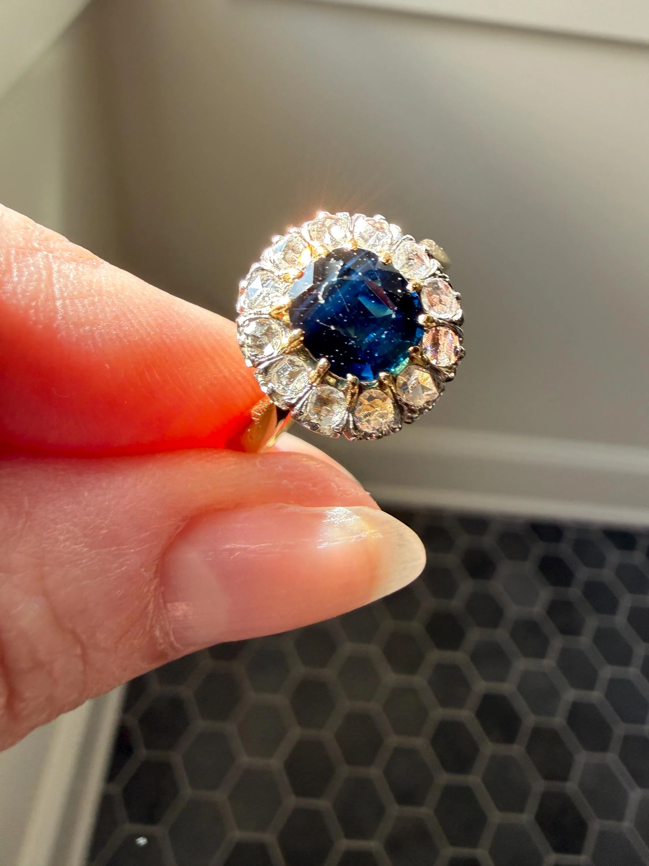 Antique Natural Sapphire Peacock Greenish Blue Halo Ring with Rose Cut Diamonds French Early 1900s Victorian Edwardian - Image 2
