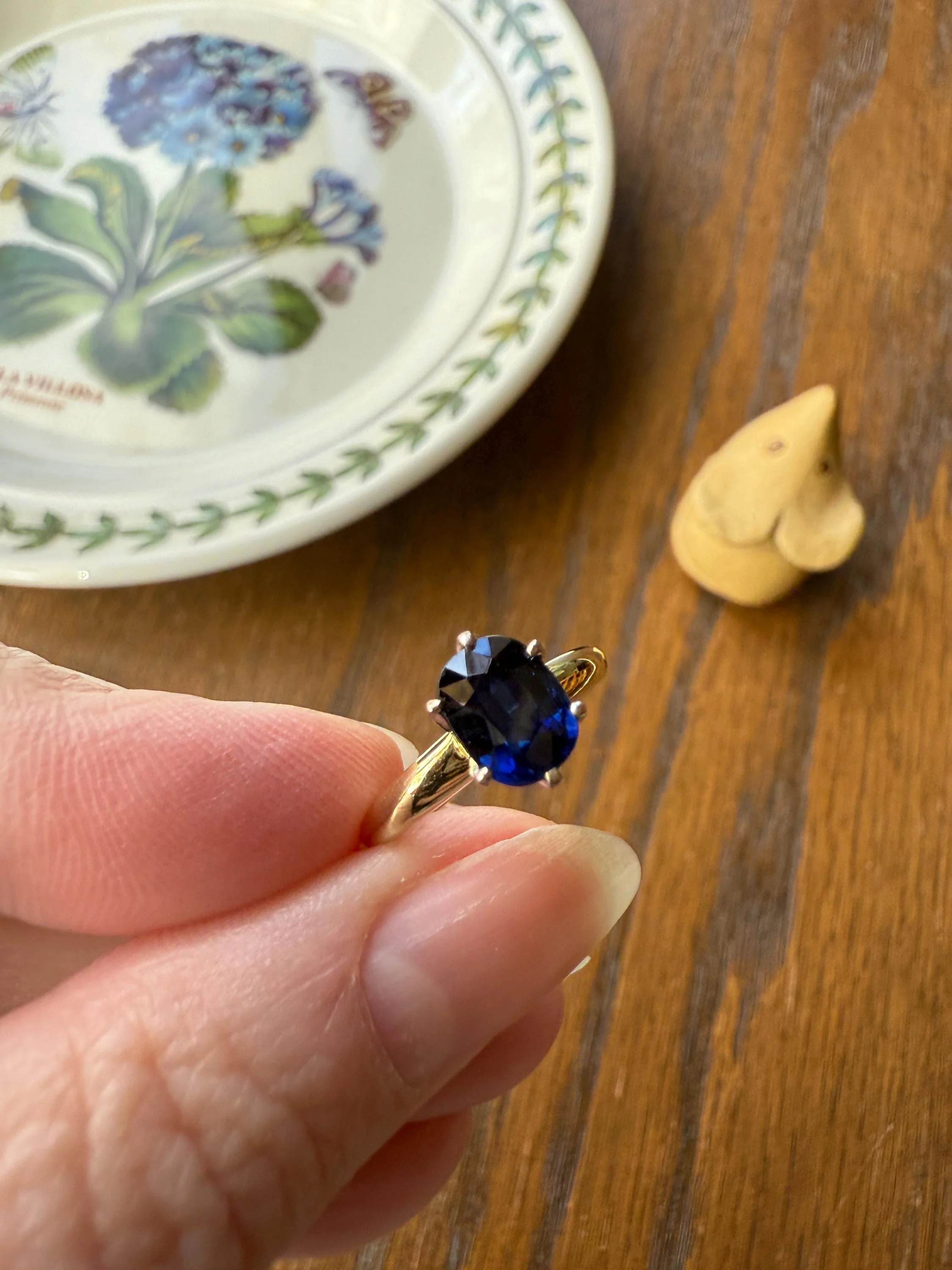 Antique Natural Sapphire Tall Solitaire Ring 14k Gold True Blue Oval Stacker Royal Glow Alternative Engagement Ring Daily Wearer A+ Stone - Image 9