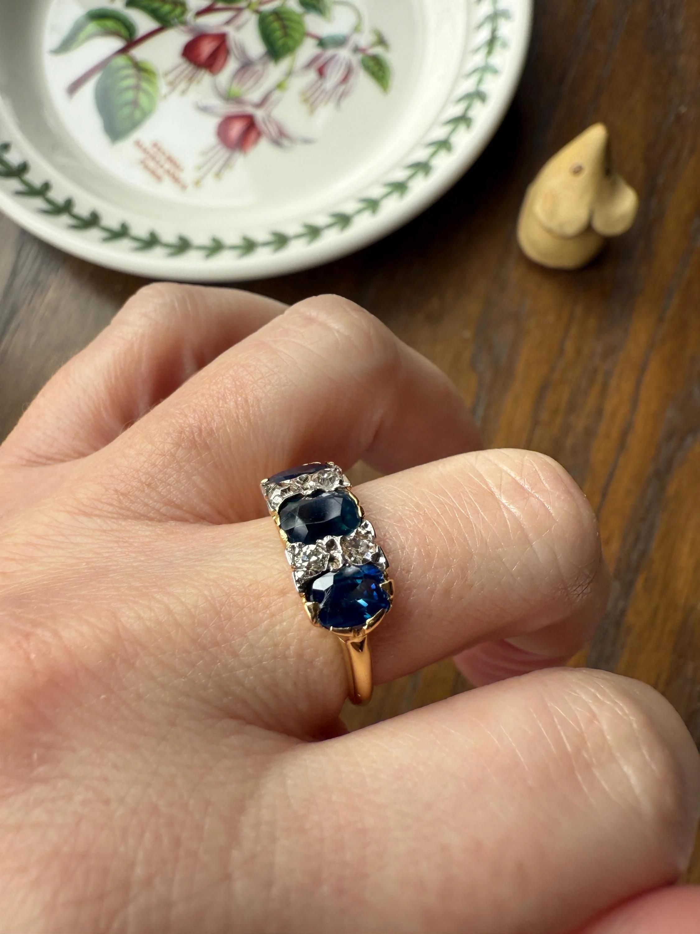 Antique Natural Sapphire Velvety Blue Three Stone Ring with Old Mine Cut Diamond Spacers Green Peacock Victorian Stacker Band - Image 12