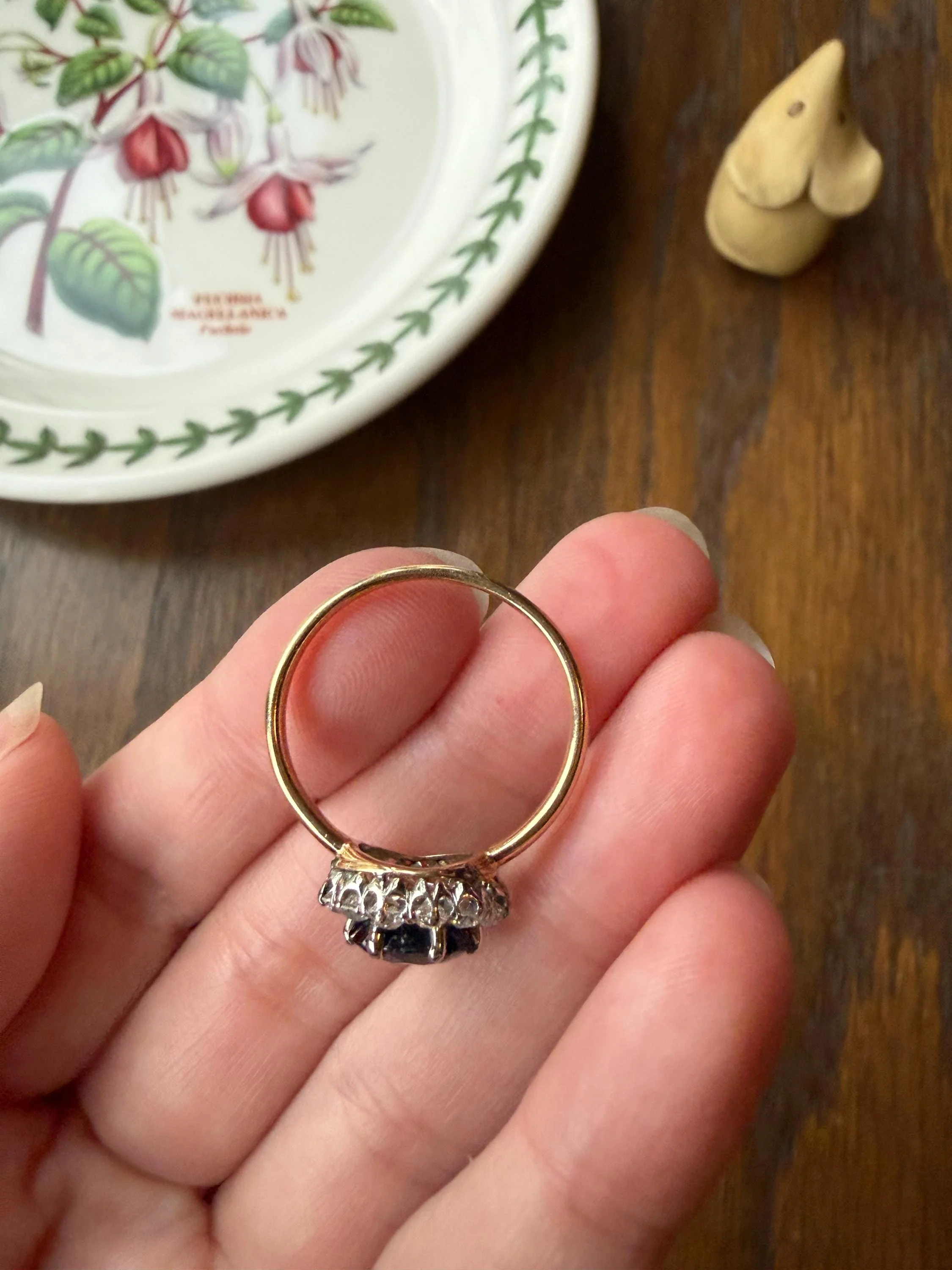 Antique Natural Sapphire with .8 Carat Old Mine Cut Diamond Halo Ring Cluster with Donut Shank Stacker Band 18k Gold Hexagon Silk - Image 18