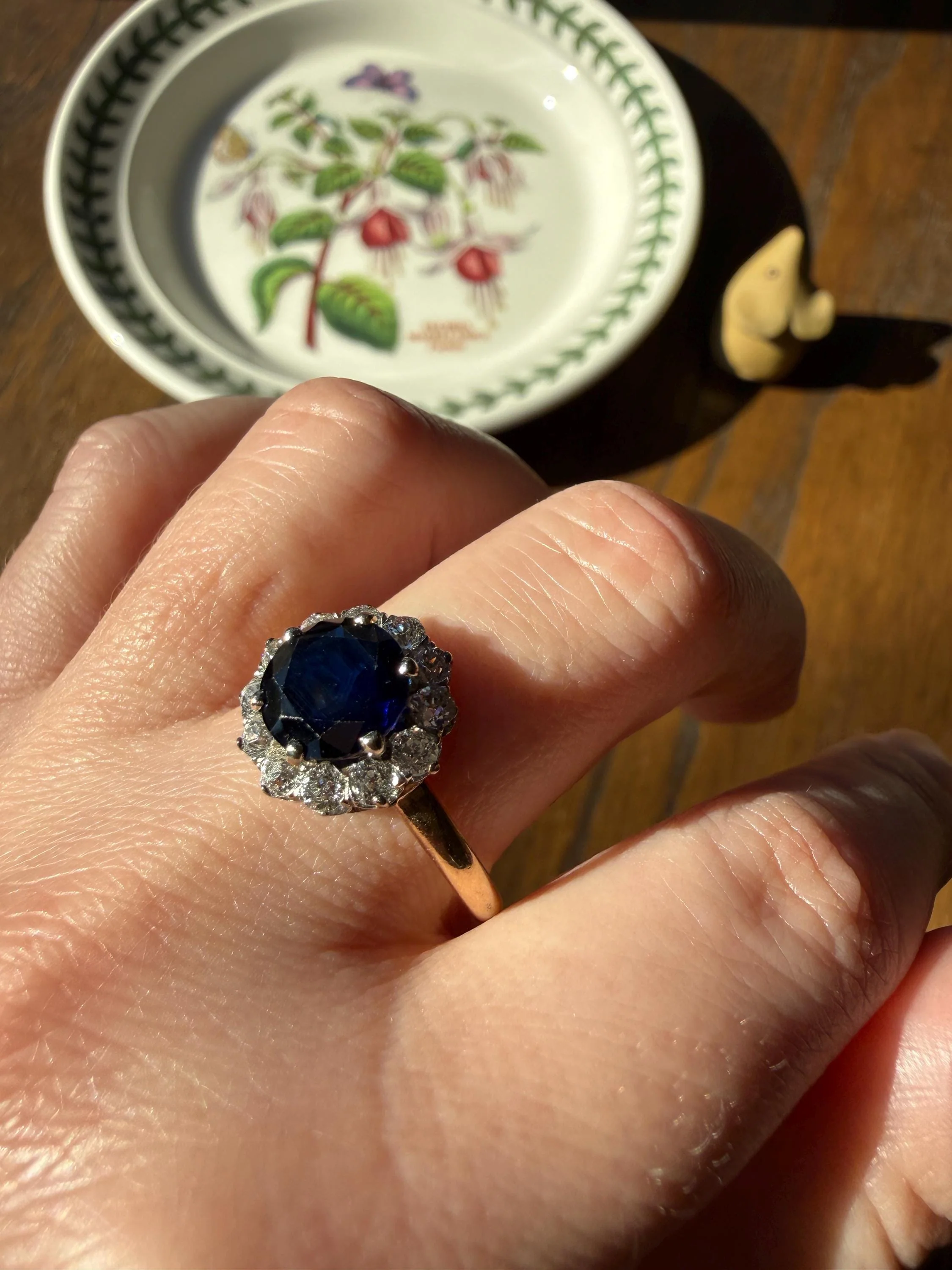 Antique Natural Sapphire with .8 Carat Old Mine Cut Diamond Halo Ring Cluster with Donut Shank Stacker Band 18k Gold Hexagon Silk - Image 3