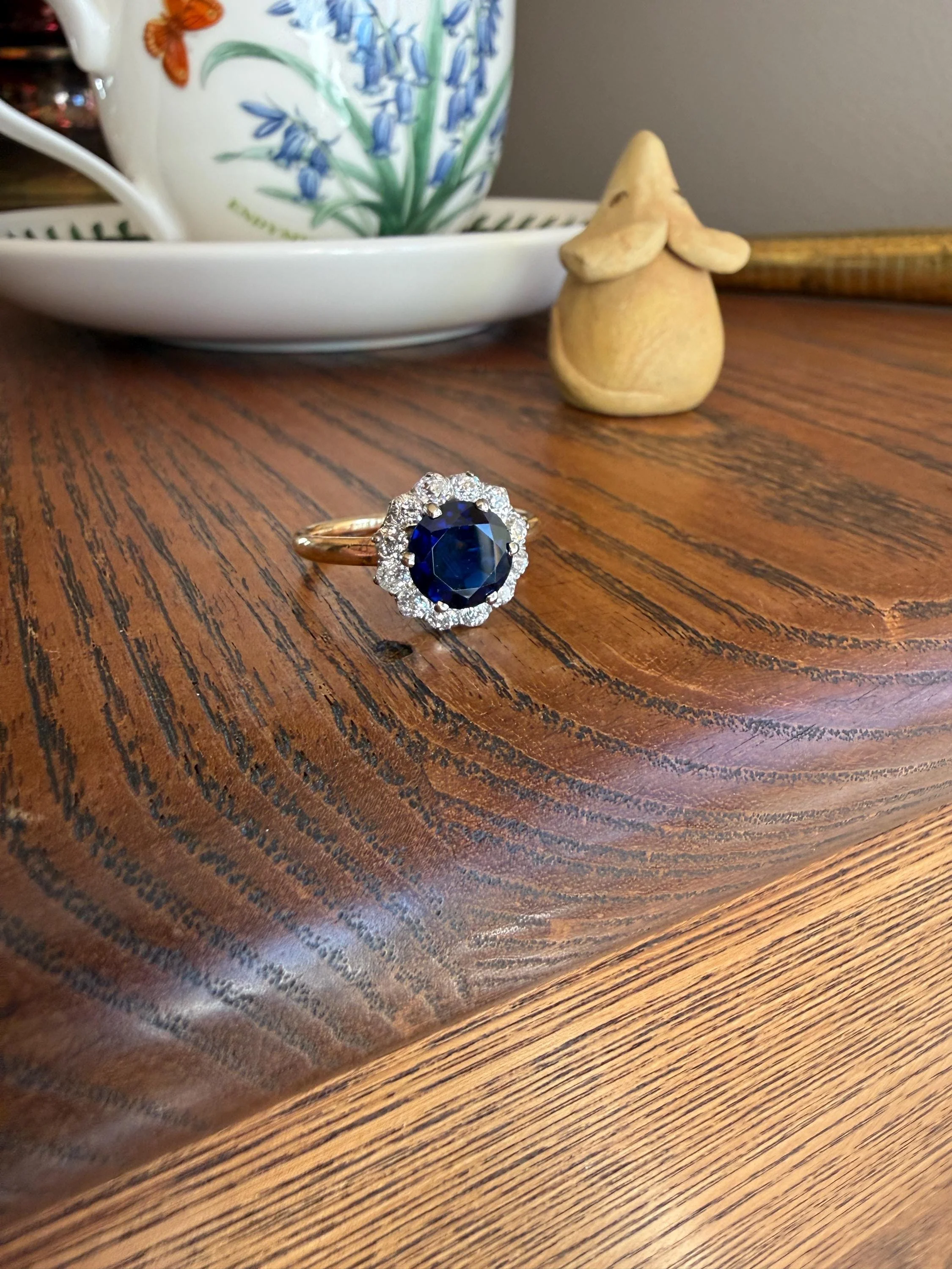 Antique Natural Sapphire with .8 Carat Old Mine Cut Diamond Halo Ring Cluster with Donut Shank Stacker Band 18k Gold Hexagon Silk - Image 8