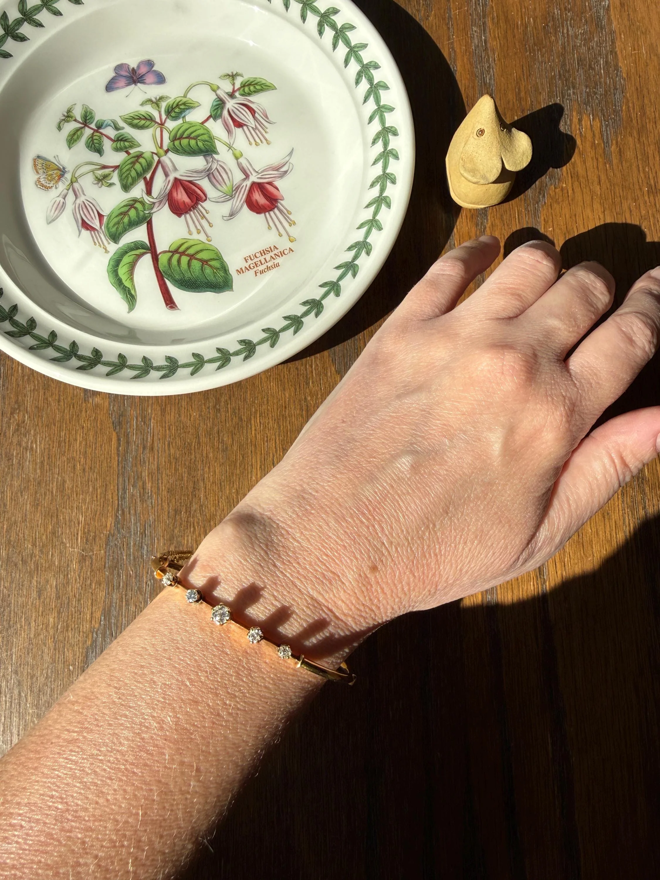 ANTIQUE Old European Mine Cut DIAMOND BANGLE Bracelet 15k Gold Solid Hinged Five Stone Prong Set Linear - Image 2