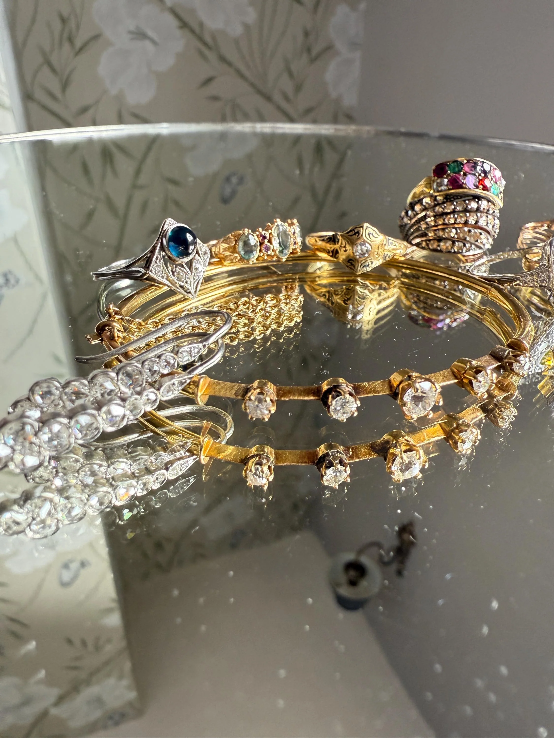 ANTIQUE Old European Mine Cut DIAMOND BANGLE Bracelet 15k Gold Solid Hinged Five Stone Prong Set Linear - Image 5