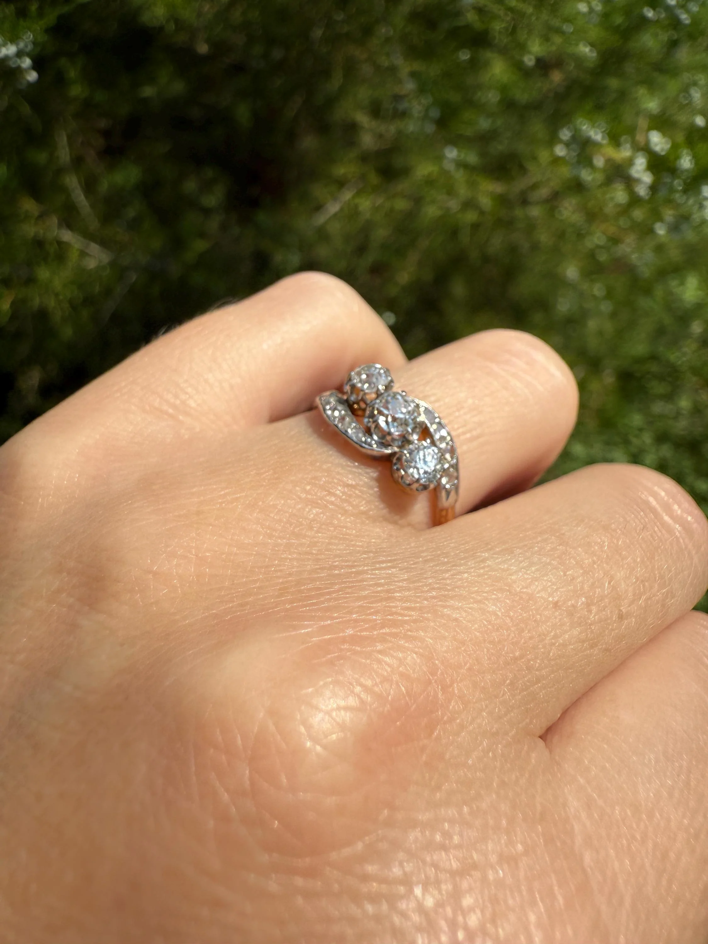Antique .7 Carat Old Mine Cut Angled Bypass Three Stone Ring Rose Accents French 18k Gold Stacker Band OMC Belle Epoque - Image 6