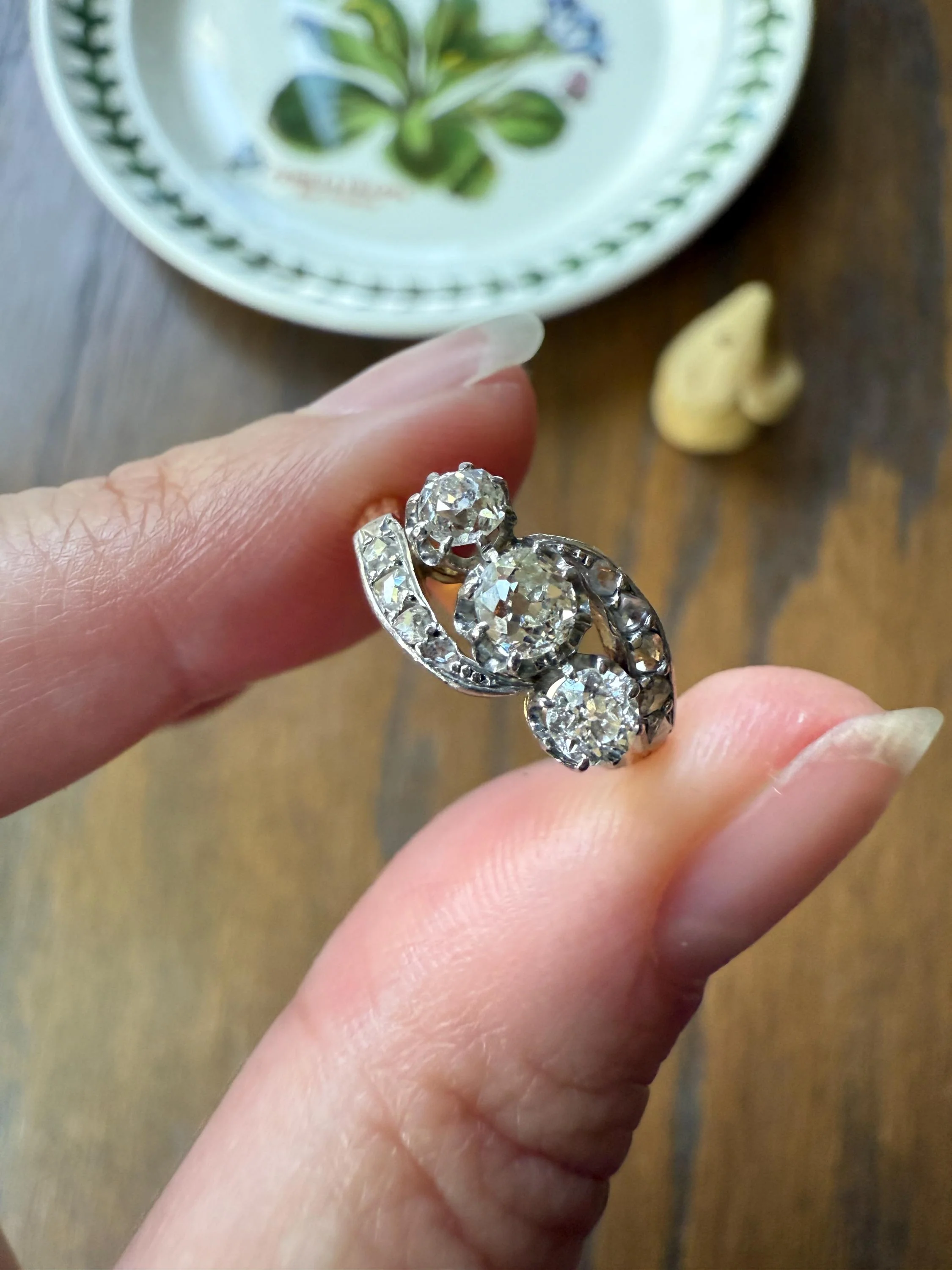 Antique .7 Carat Old Mine Cut Angled Bypass Three Stone Ring Rose Accents French 18k Gold Stacker Band OMC Belle Epoque - Image 7