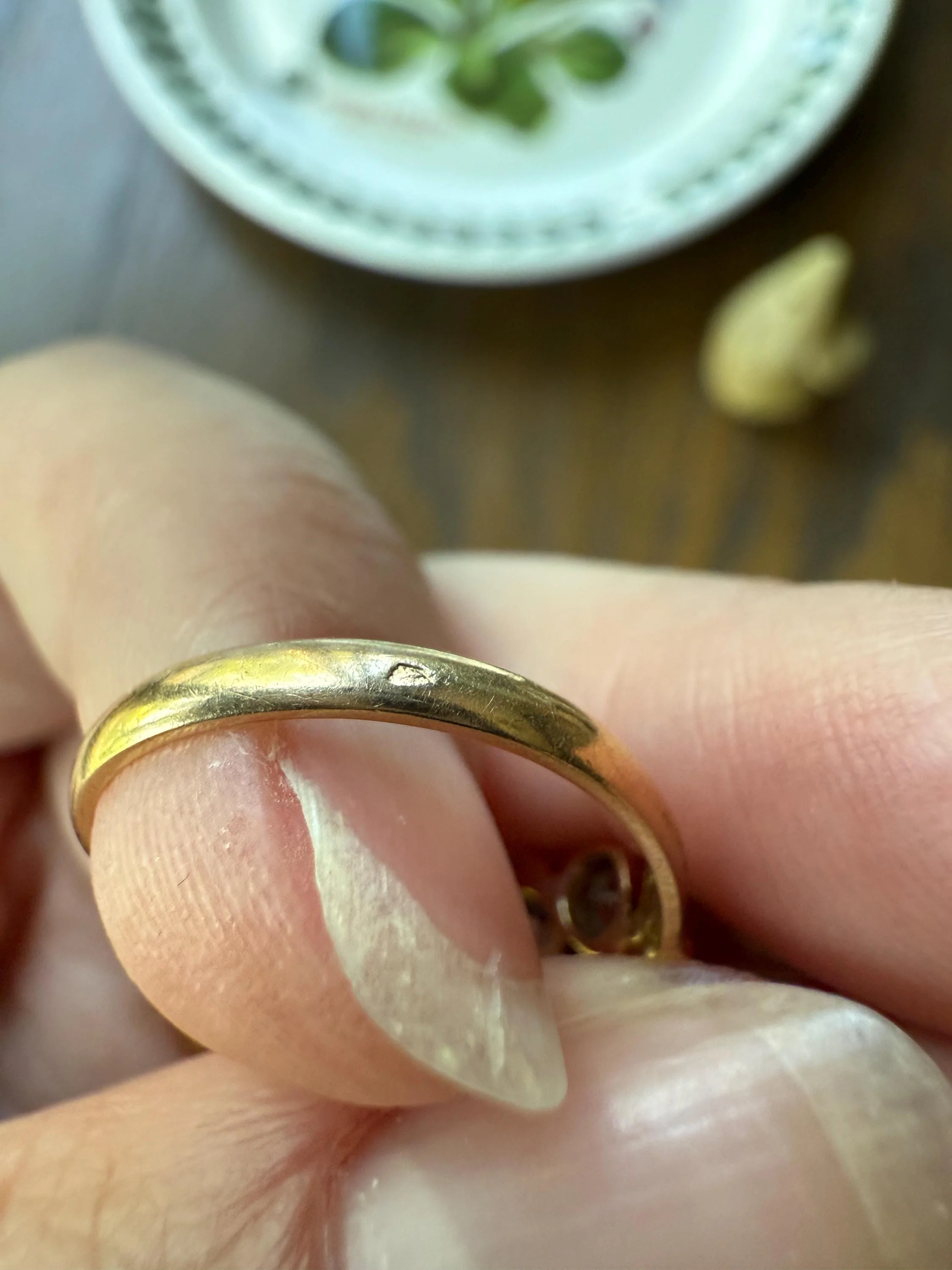 Antique .7 Carat Old Mine Cut Angled Bypass Three Stone Ring Rose Accents French 18k Gold Stacker Band OMC Belle Epoque - Image 9