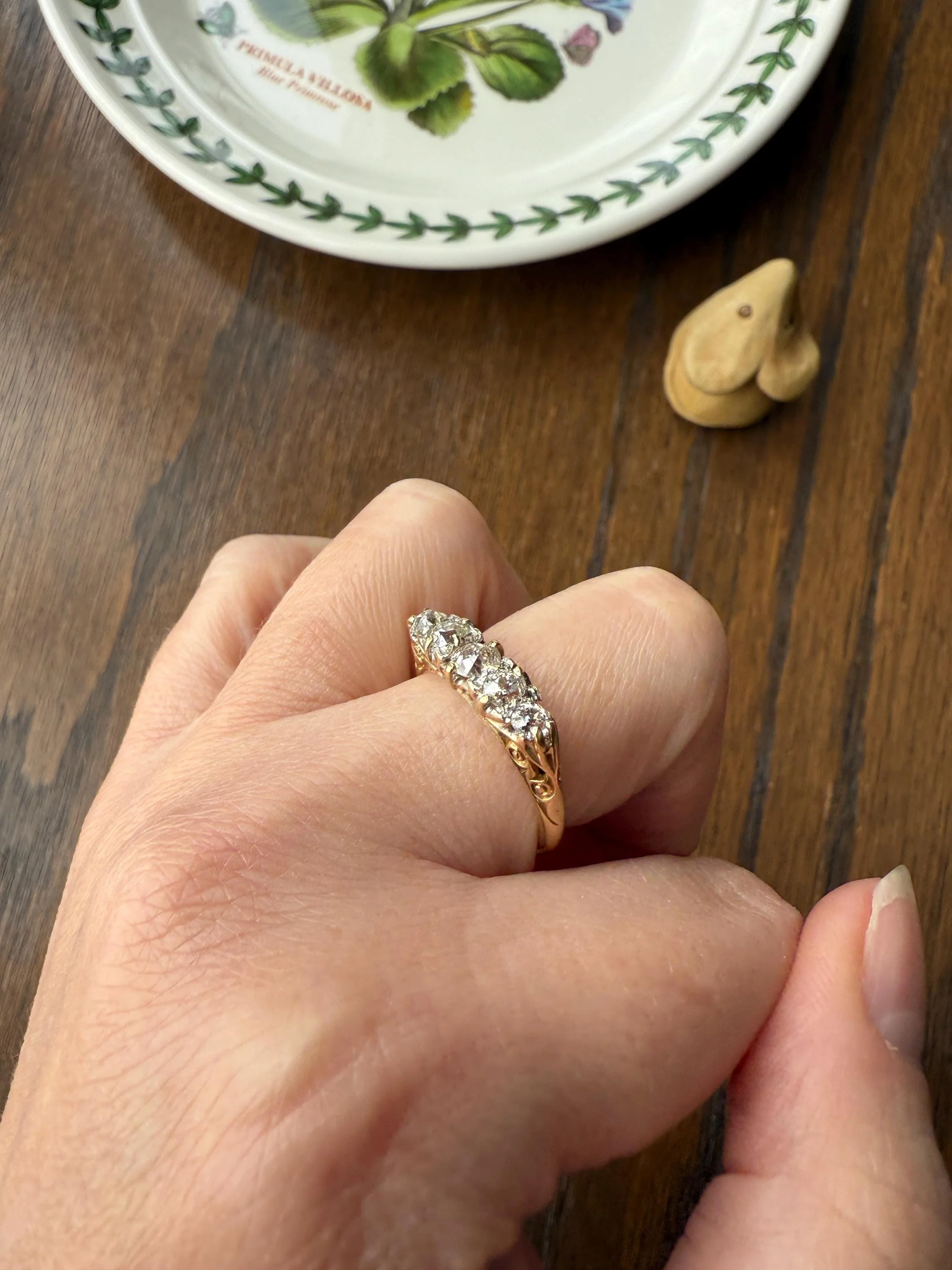Antique Old Mine Cut DIAMOND One Carat Five Stone Skinny Band Ring 18k Gold Scrolled Victorian Romantic Gift Stacker Wedding OMC Minimalist - Image 10