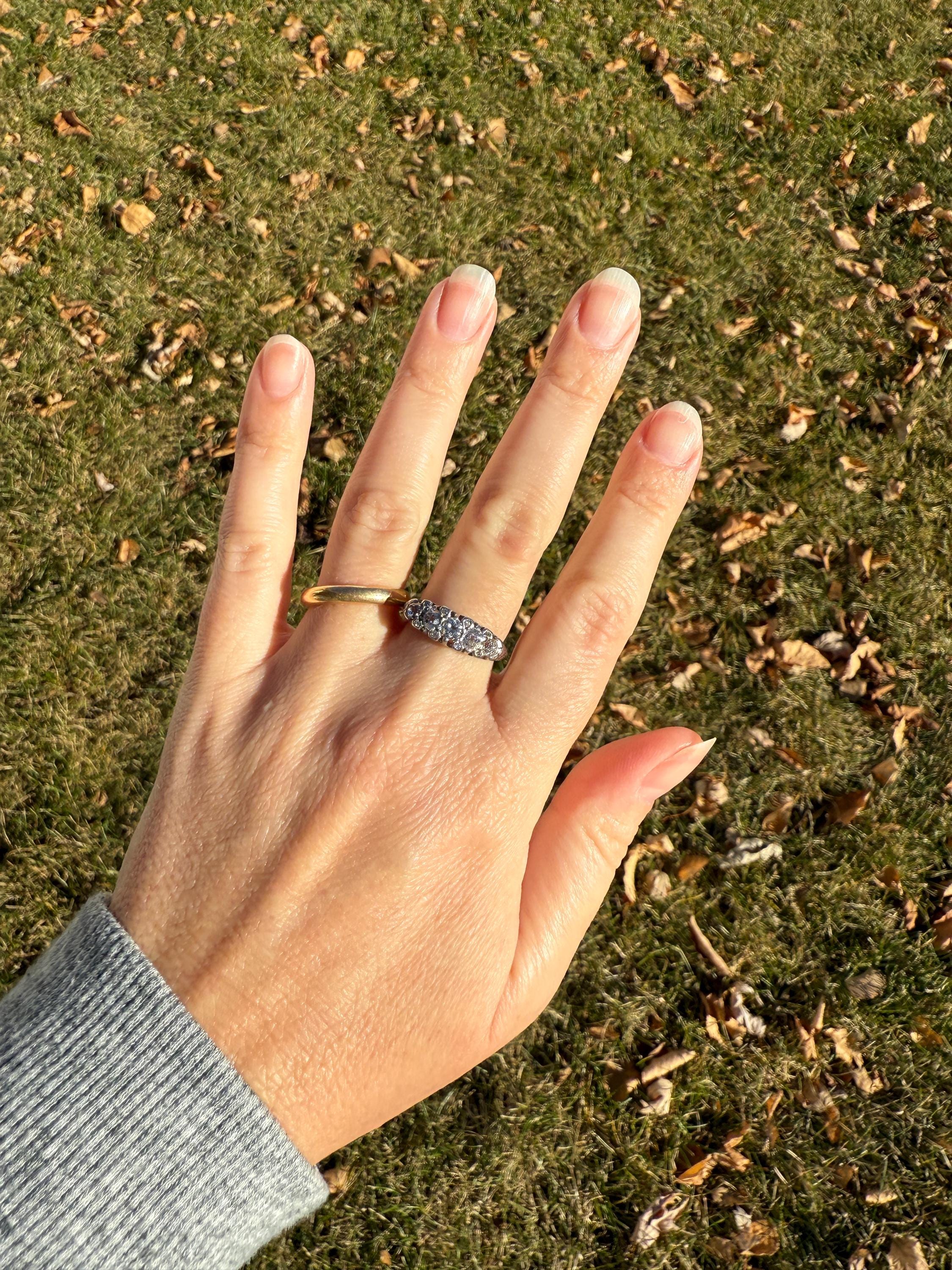 Antique One Carat Old Mine Cut DIAMOND 5 Five Stone Band Ring Platinum Rose Cut Spacers Gemset Prongs Scrolled French Edwardian - Image 17