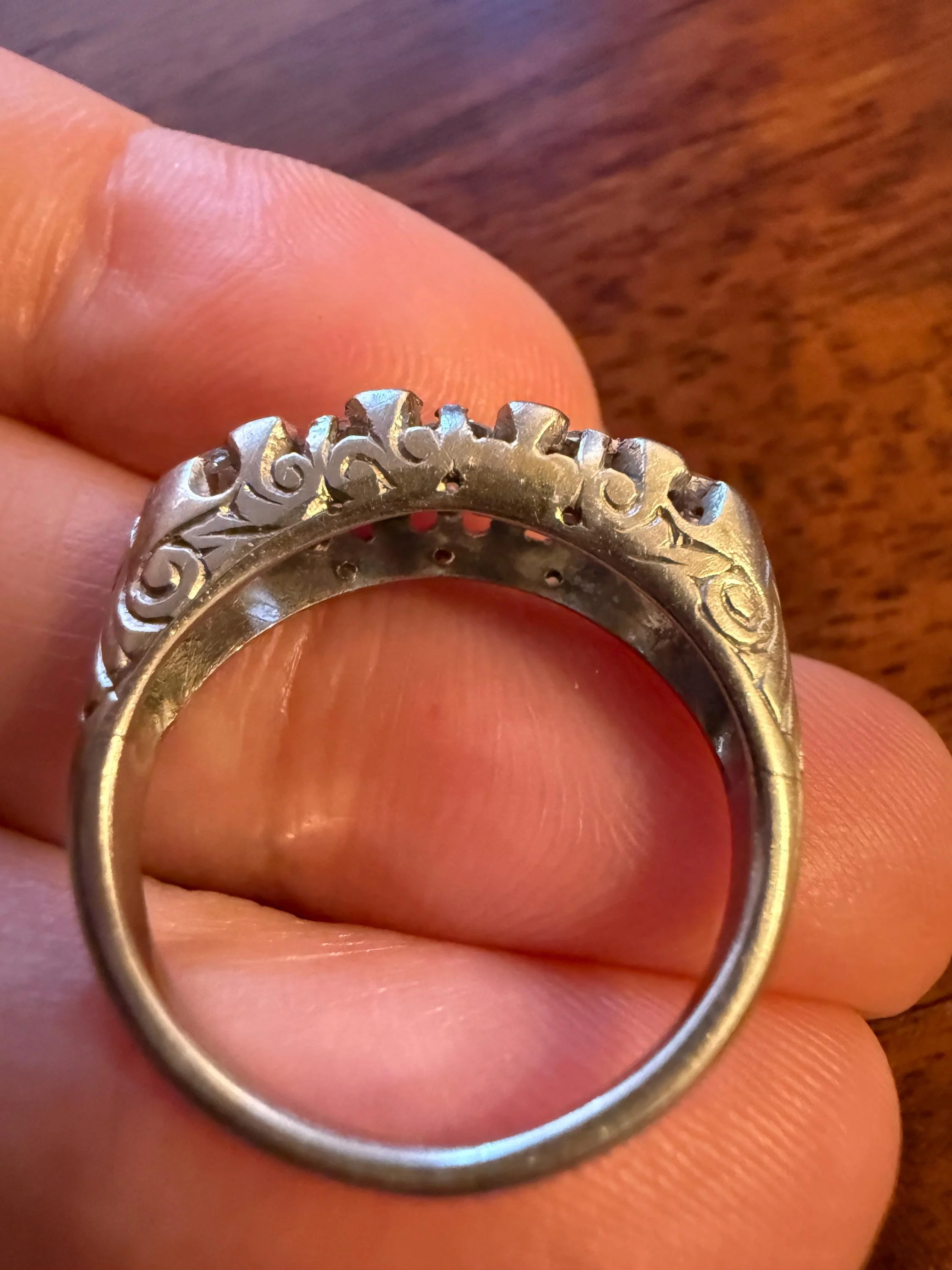 Antique One Carat Old Mine Cut DIAMOND 5 Five Stone Band Ring Platinum Rose Cut Spacers Gemset Prongs Scrolled French Edwardian - Image 20