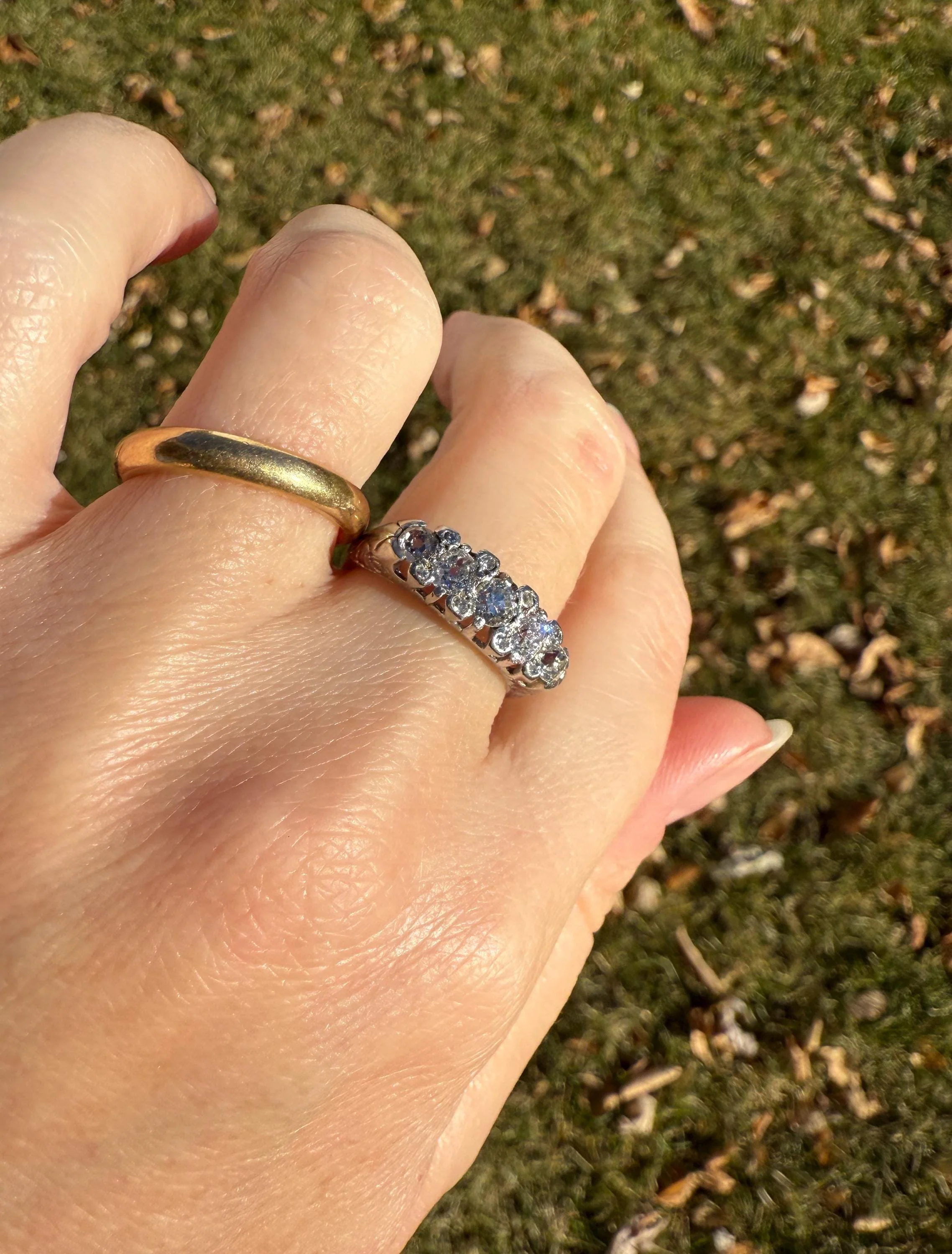 Antique One Carat Old Mine Cut DIAMOND 5 Five Stone Band Ring Platinum Rose Cut Spacers Gemset Prongs Scrolled French Edwardian - Image 8