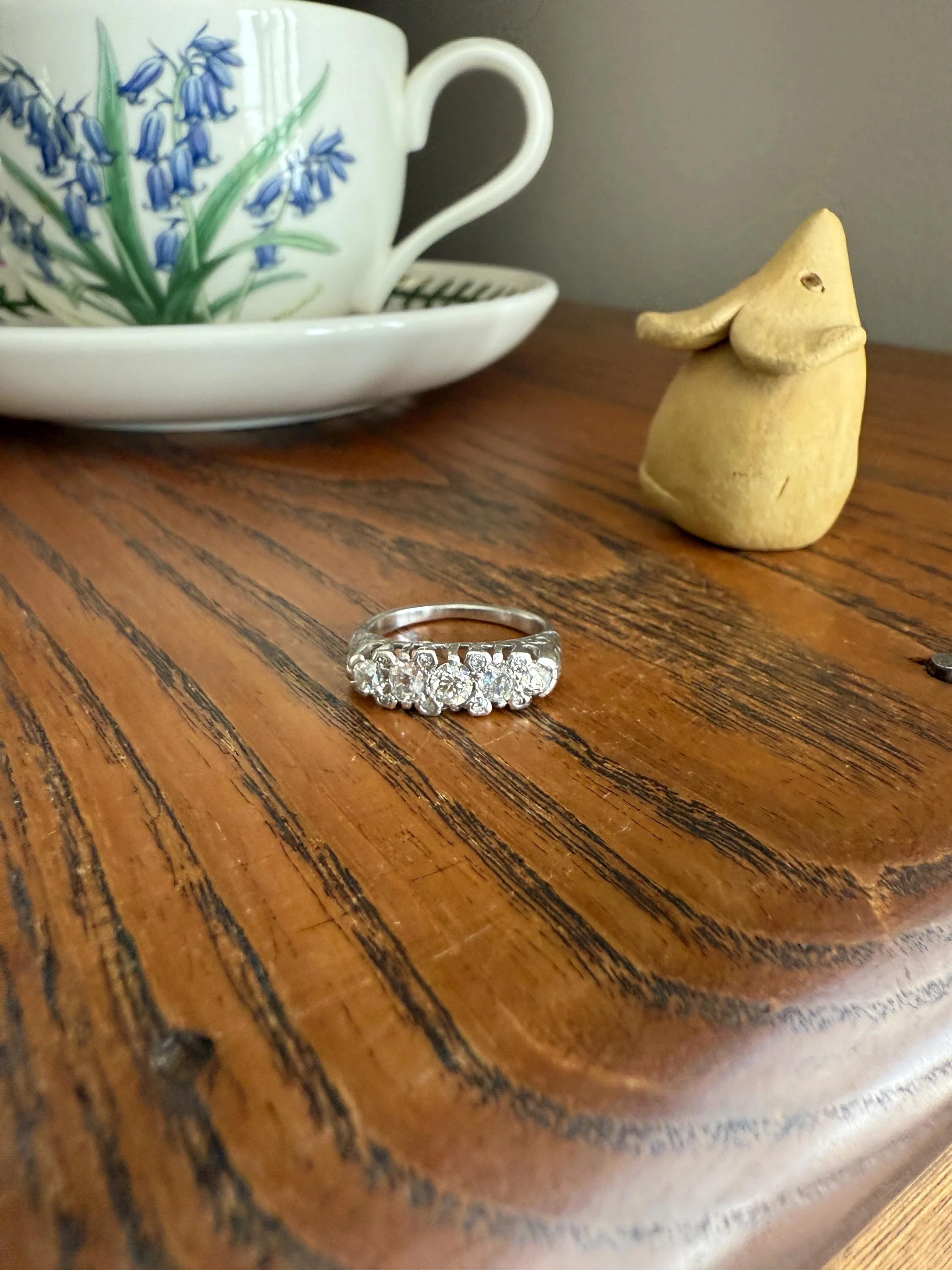 Antique One Carat Old Mine Cut DIAMOND 5 Five Stone Band Ring Platinum Rose Cut Spacers Gemset Prongs Scrolled French Edwardian - Image 9
