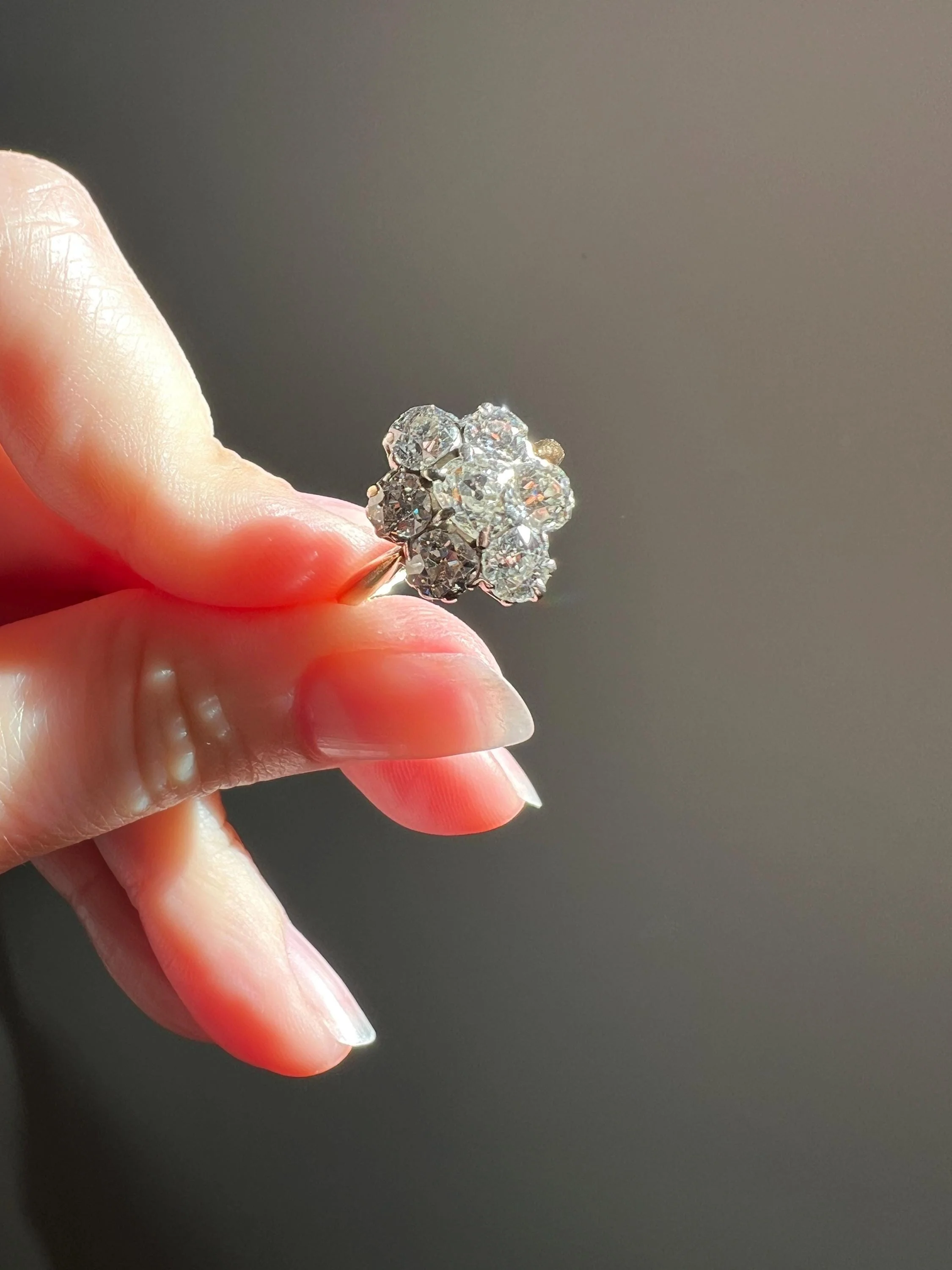 Antique OVAL 3 Carats Old Mine Cut DIAMOND Ring Scalloped Halo Daisy Cluster Stacker 3Ctw OmC - Image 3