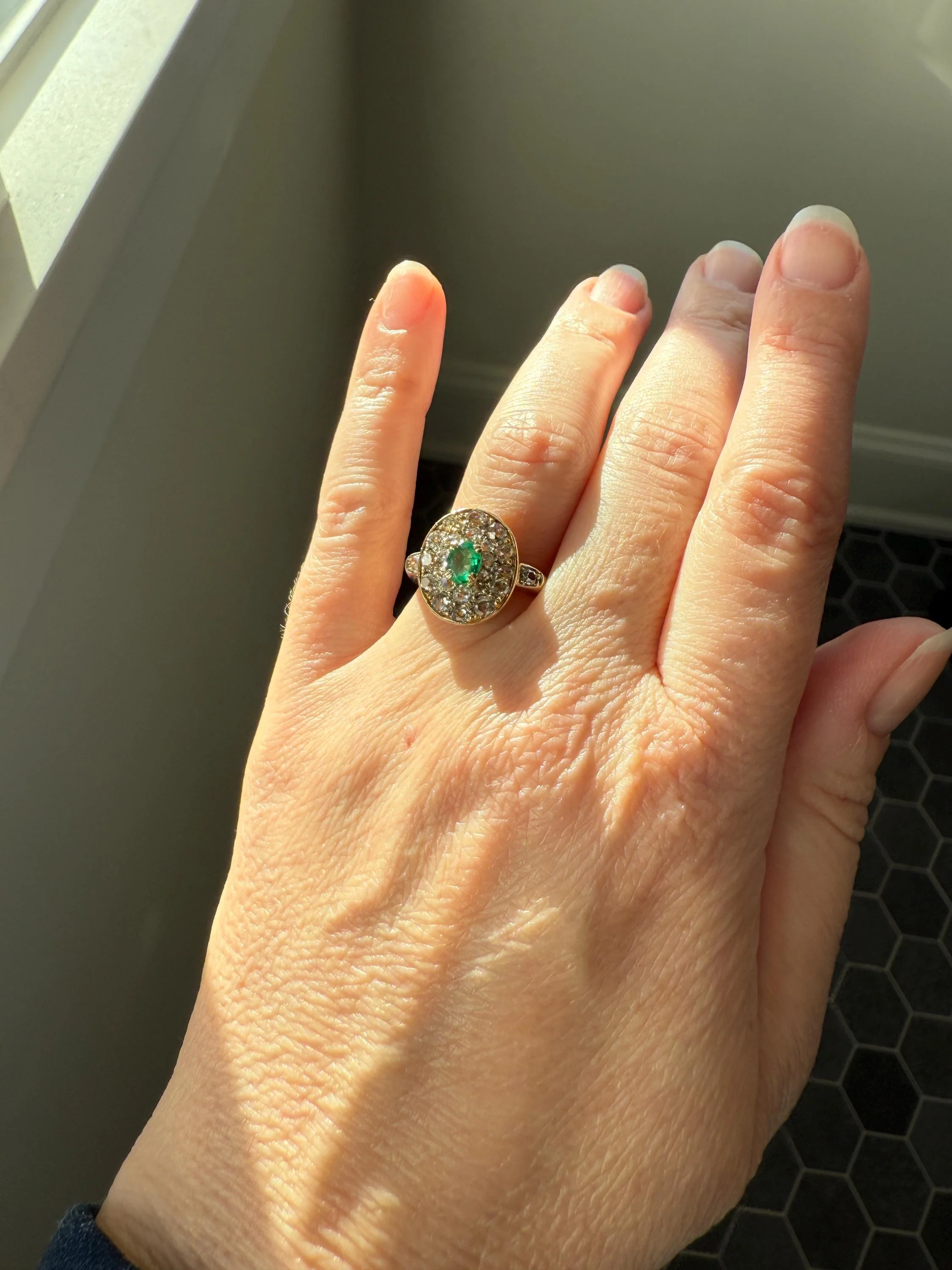 Antique Oval Pave Panel Ring Green Natural Emerald 1.25 Carat Old Mine Cut Diamonds Cluster 18k Gold French Ornate Texture - Image 3