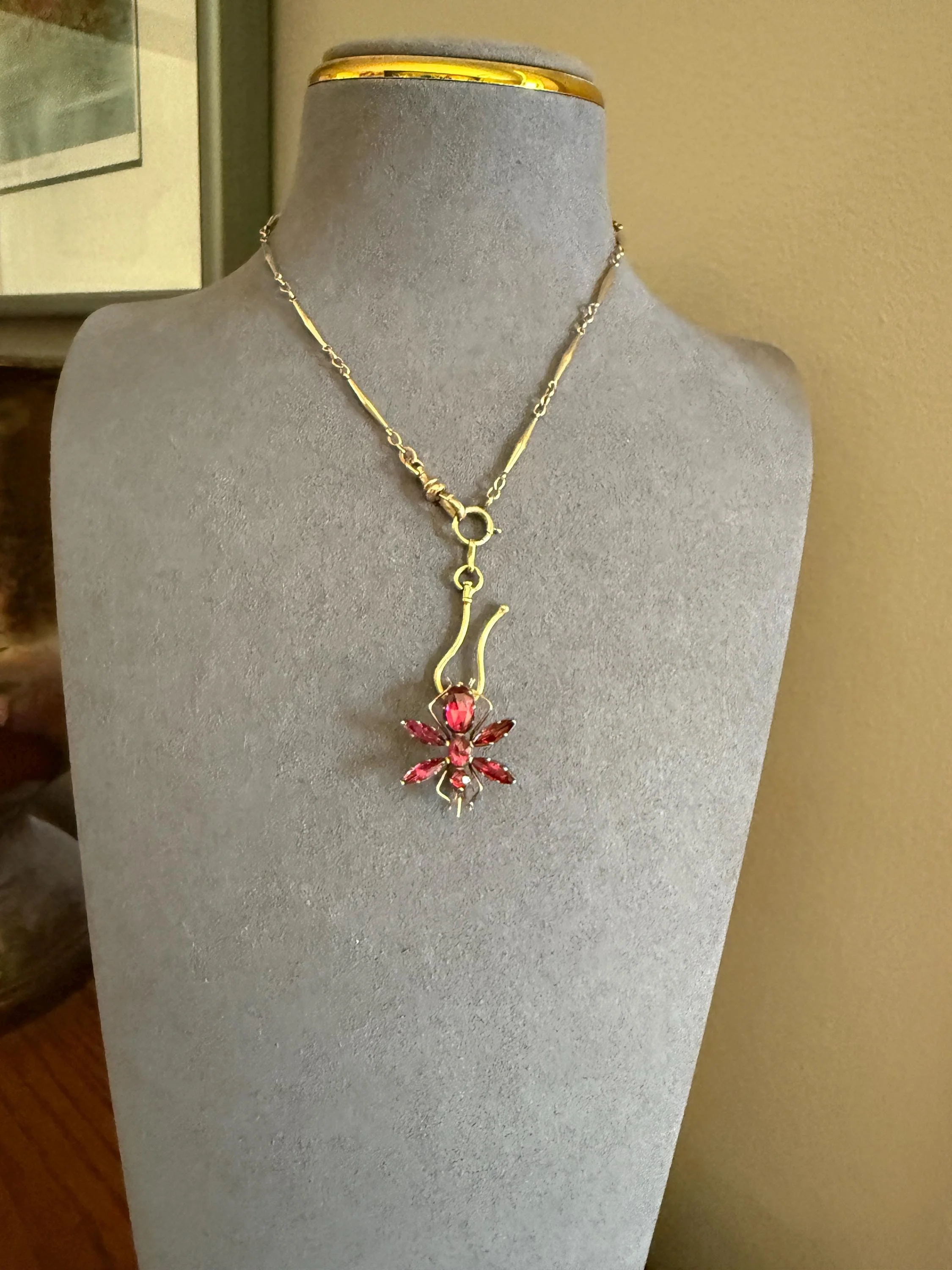 Rare ANTIQUE Perpignan GARNET Bee or Fly Bug Large Scale 18k Brooch Pin for Pendant Conversion Victorian French Belle Epoque Pink Red Glow - Image 3