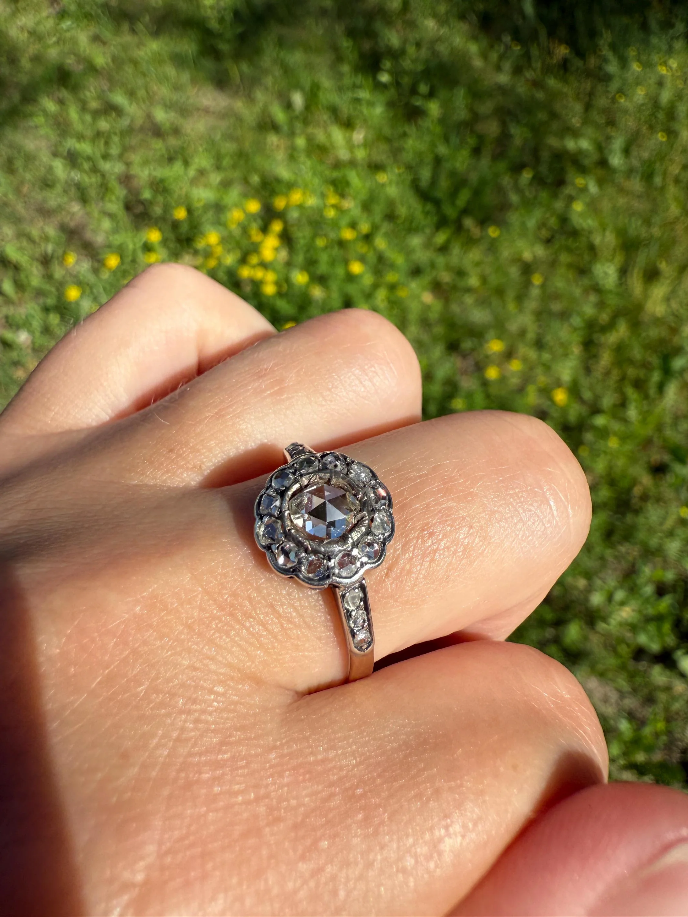 ANTIQUE Rose Cut DIAMOND Daisy Cluster Ring 14k Gold Silver Edwardian Scalloped Halo - Image 3