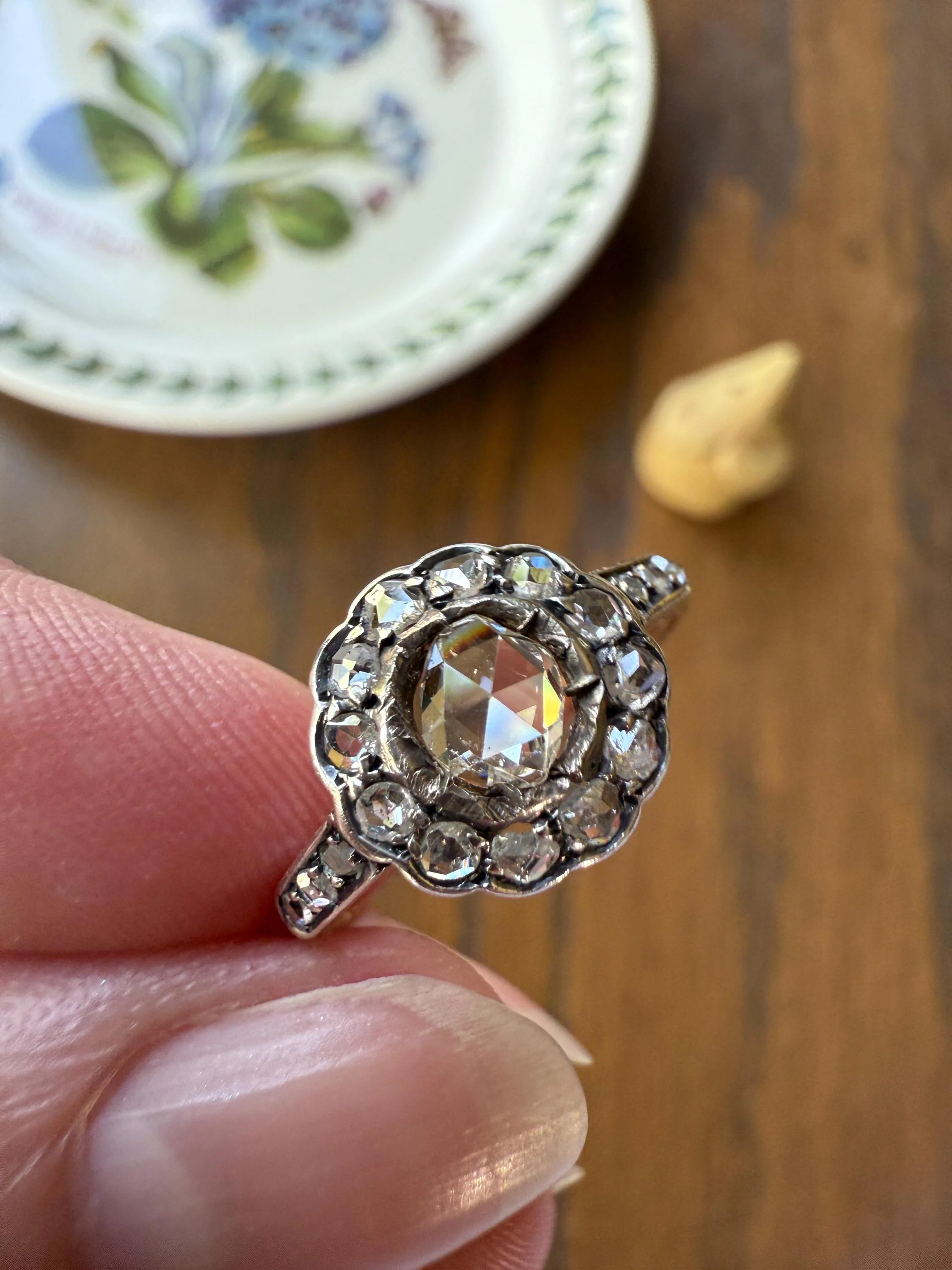 ANTIQUE Rose Cut DIAMOND Daisy Cluster Ring 14k Gold Silver Edwardian Scalloped Halo - Image 4