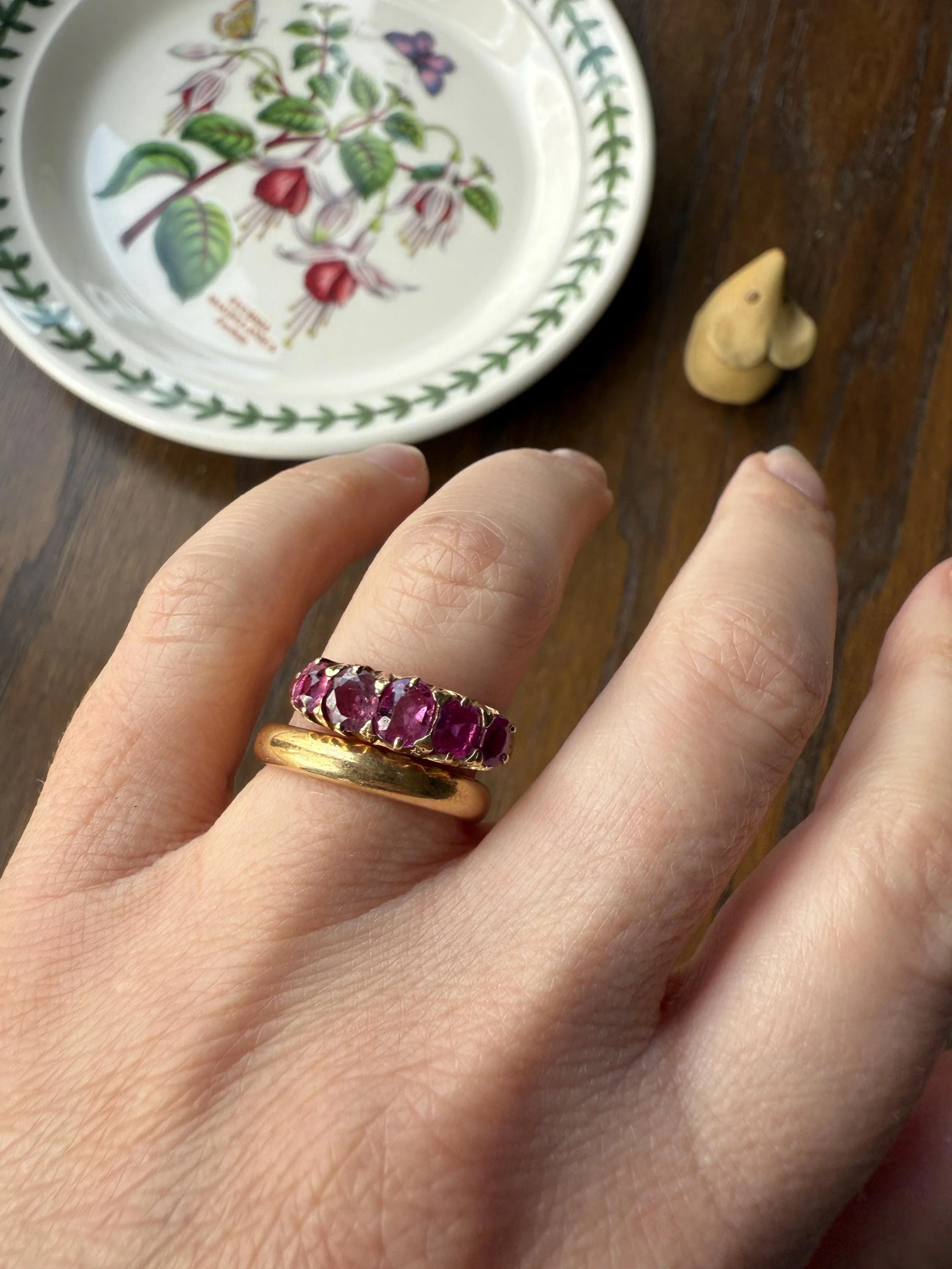 Antique Ruby Pink Sapphire Victorian Antique Five Stone Stacker Band 10k Gold Ring - Image 10