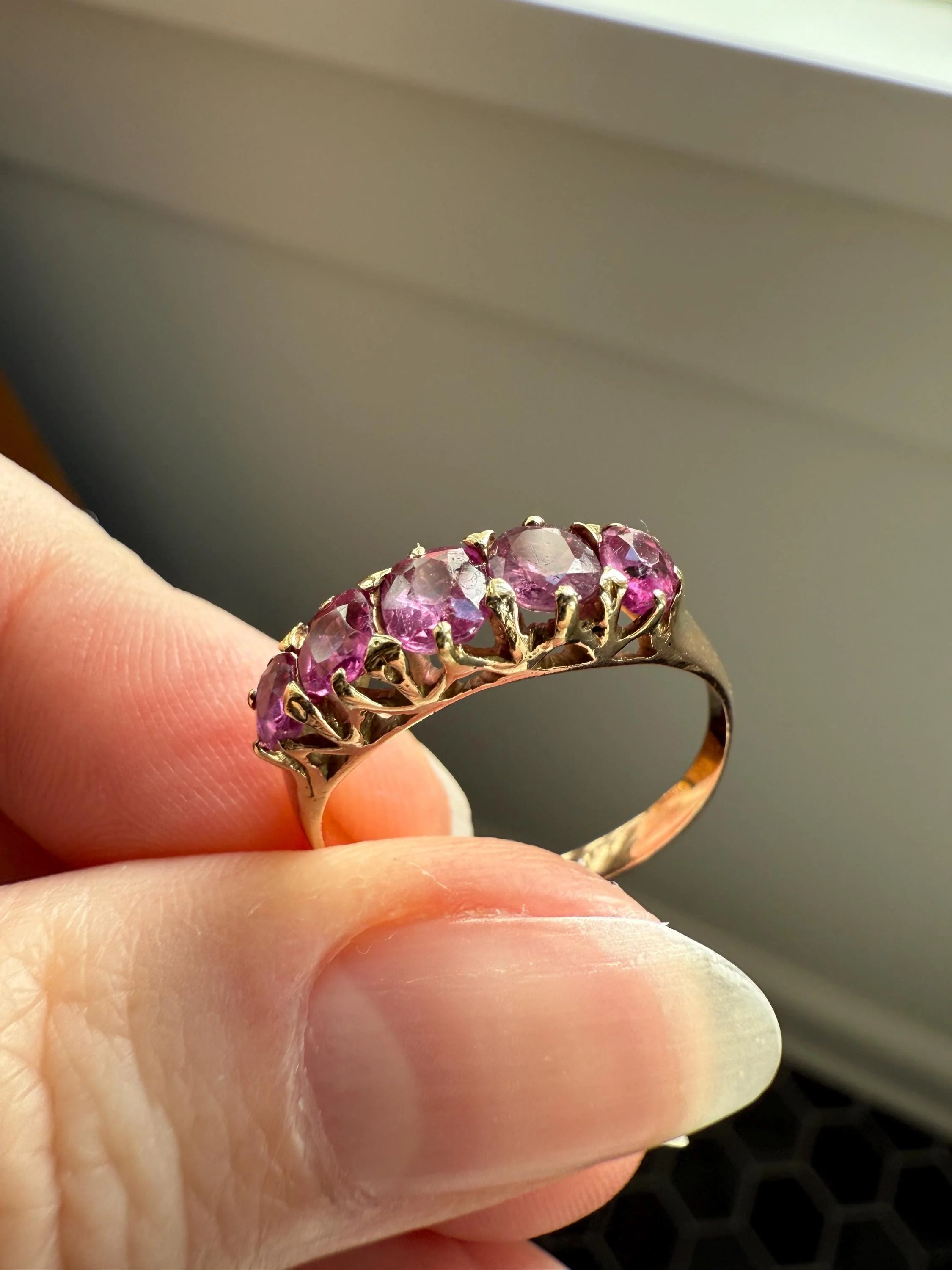 Antique Ruby Pink Sapphire Victorian Antique Five Stone Stacker Band 10k Gold Ring - Image 8