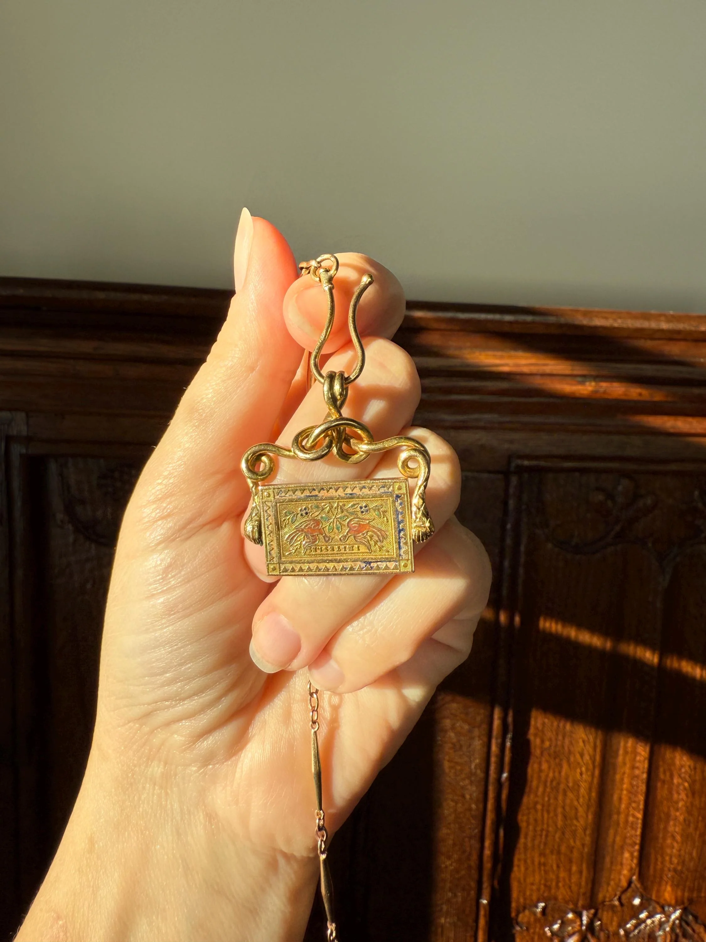 Antique SNAKE "Imitate the BIRDS" Floral Pansy Reversible Fob Pendant Heavy 7.3g 18k Gold French Traditional Enamel Coiled Two Heads - Image 13