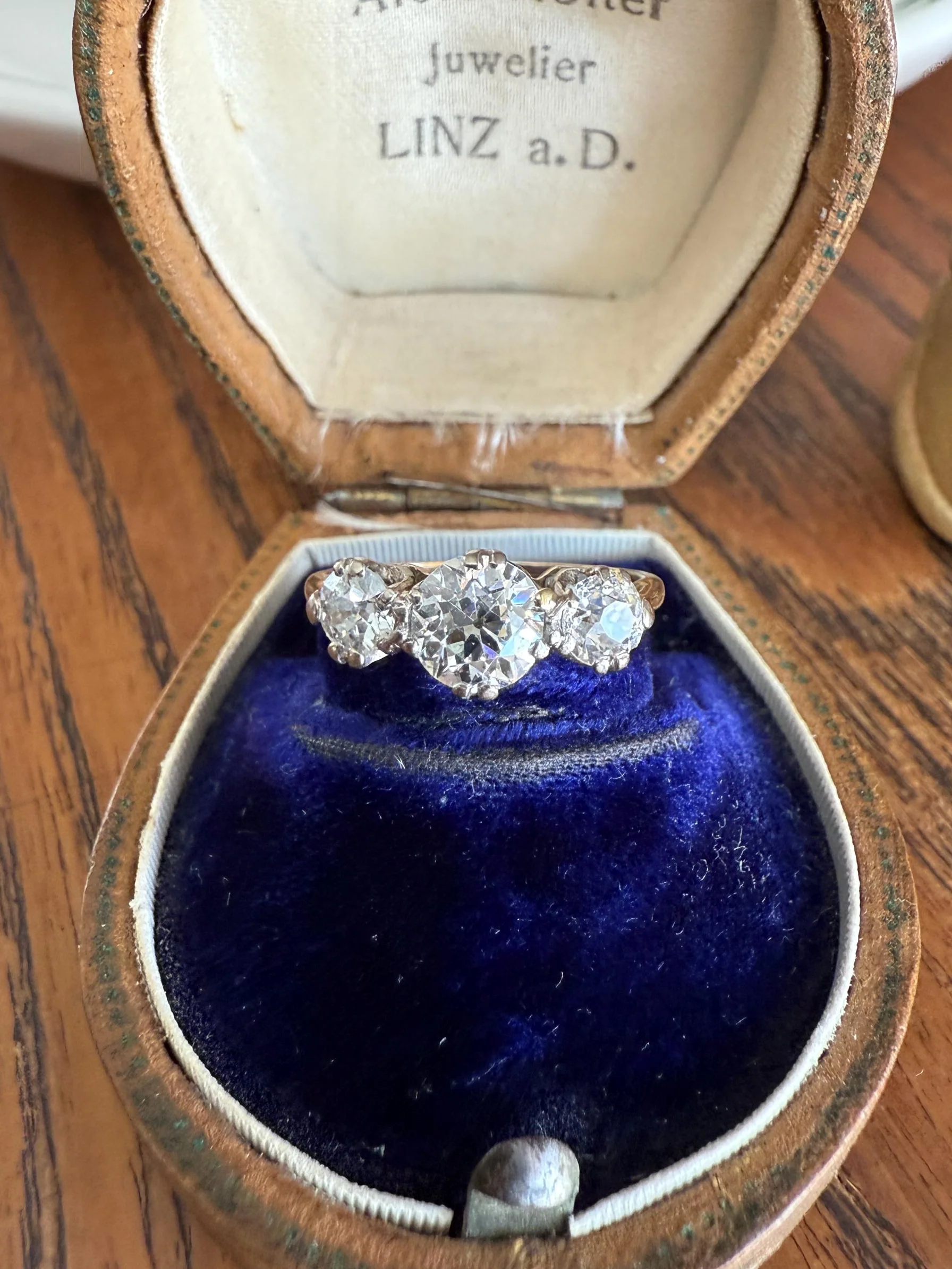 Antique Three Stone 1.25 Carat Old Mine Cut DiAMOND Ring 18k GOLD Stacker Band 1.25Ctw OMC Trilogy Anniversary Wedding Engagement
