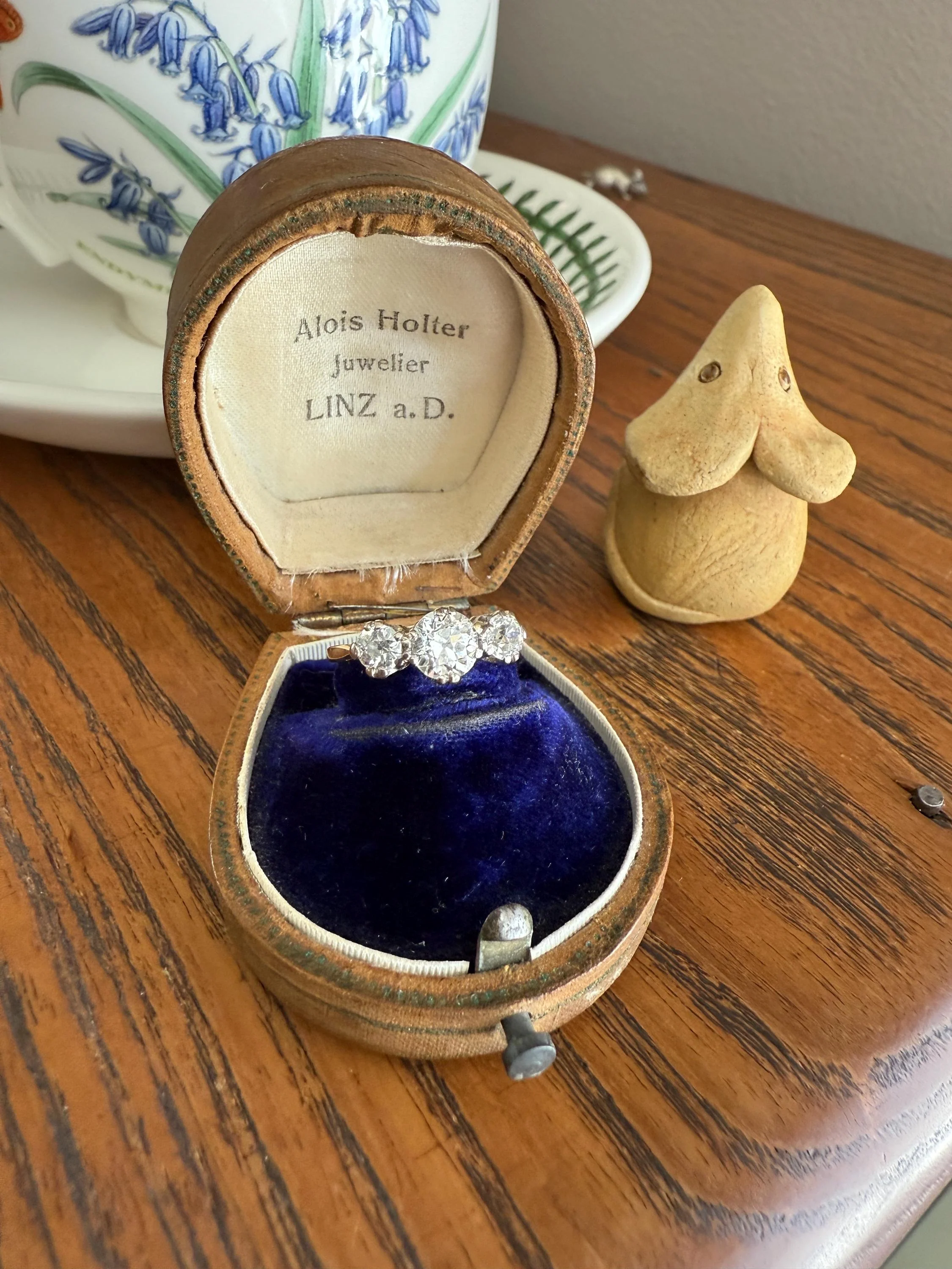 Antique Three Stone 1.25 Carat Old Mine Cut DiAMOND Ring 18k GOLD Stacker Band 1.25Ctw OMC Trilogy Anniversary Wedding Engagement - Image 18