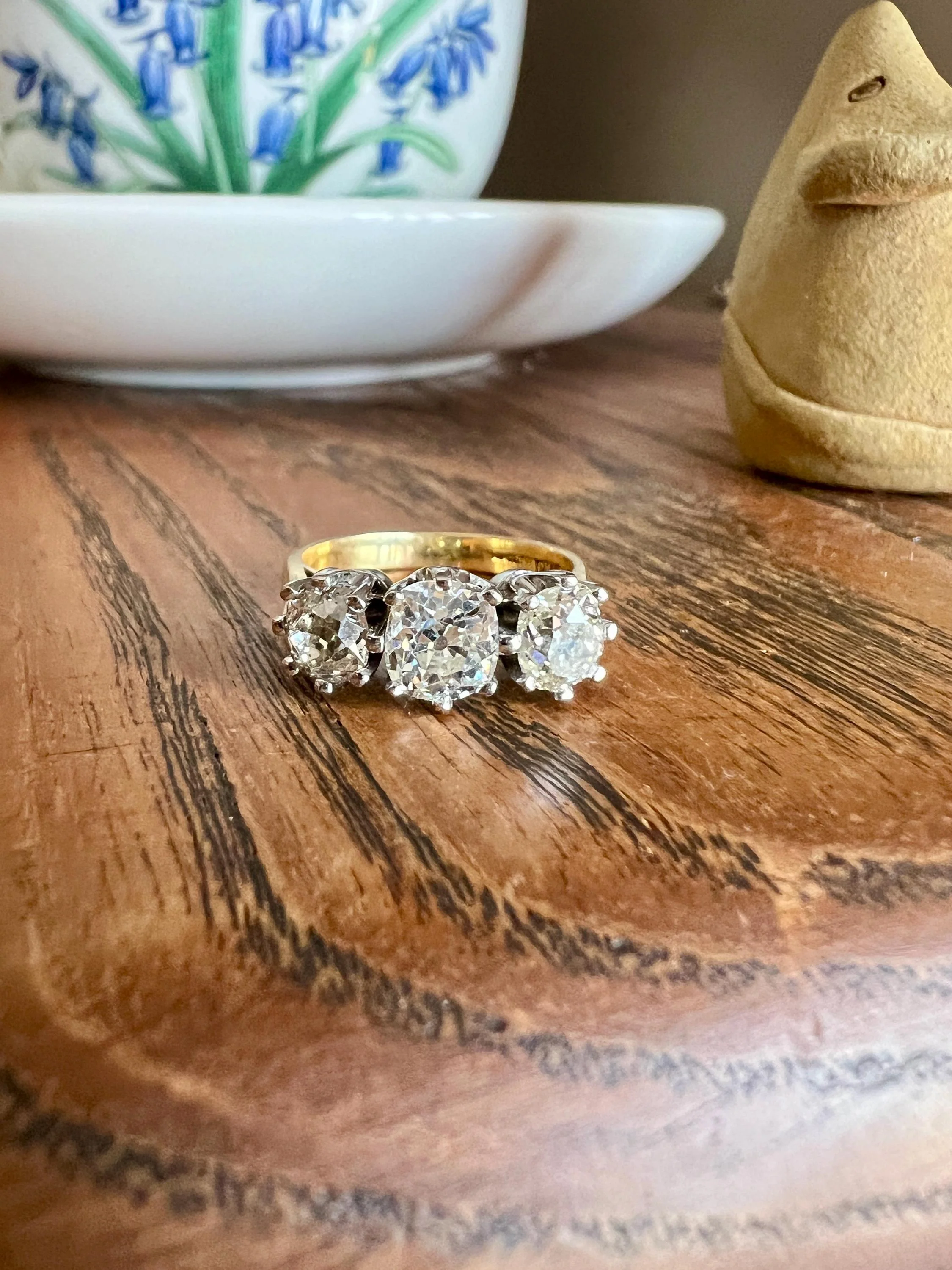 Antique Three Stone 1.8 Carat Old Mine Cut DiAMOND Ring 18k GOLD Chunky Tall Stacker - Image 2