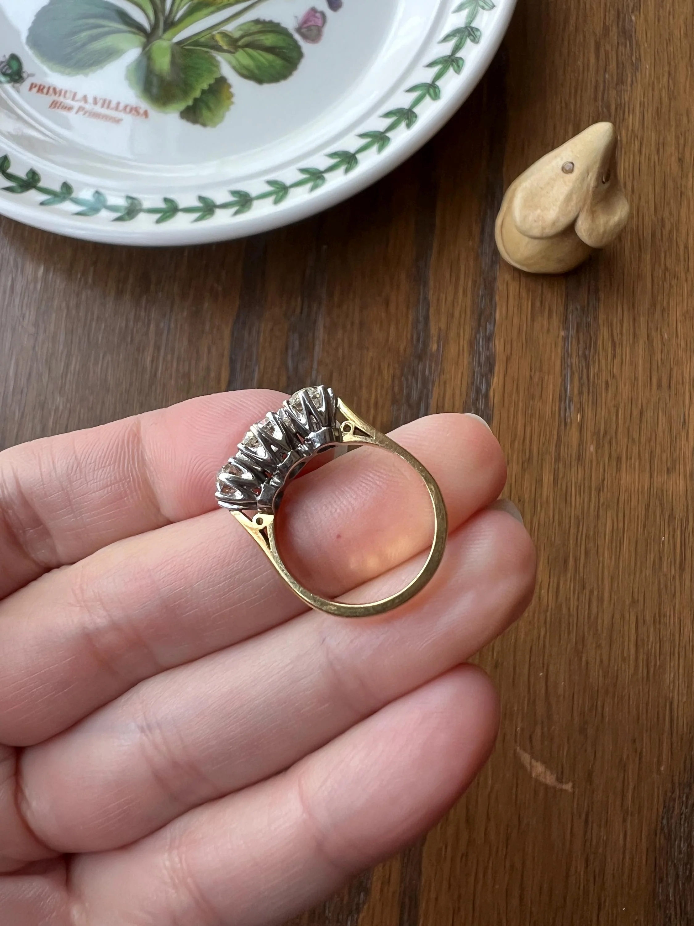 Antique Three Stone 1.8 Carat Old Mine Cut DiAMOND Ring 18k GOLD Chunky Tall Stacker - Image 9
