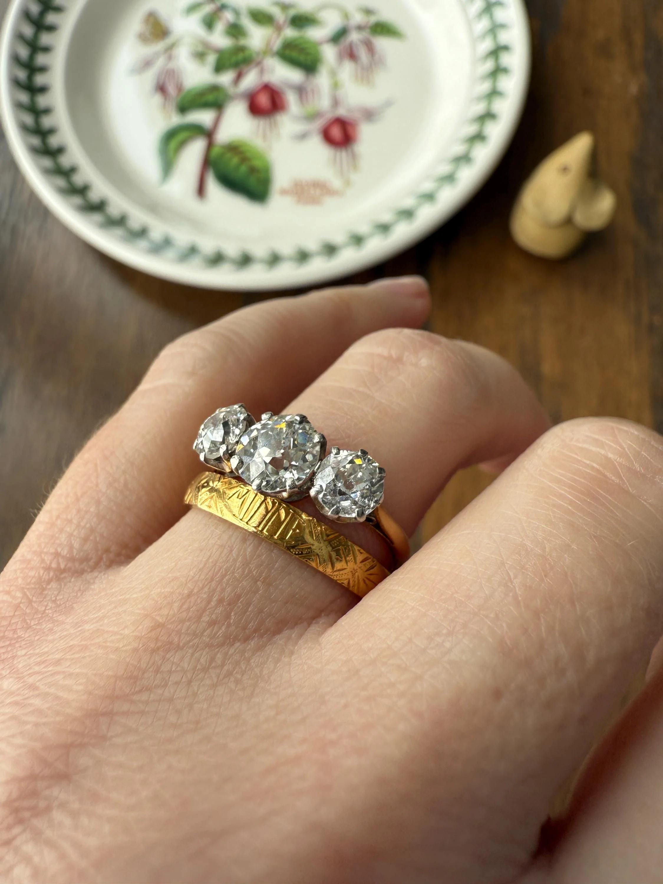 Antique Three Stone 2.3 Carats Old Mine Cut DiAMOND Ring 18k GOLD Platinum Chunky Tall Stacker Stackable Band 2.3Ctw OMC - Image 18