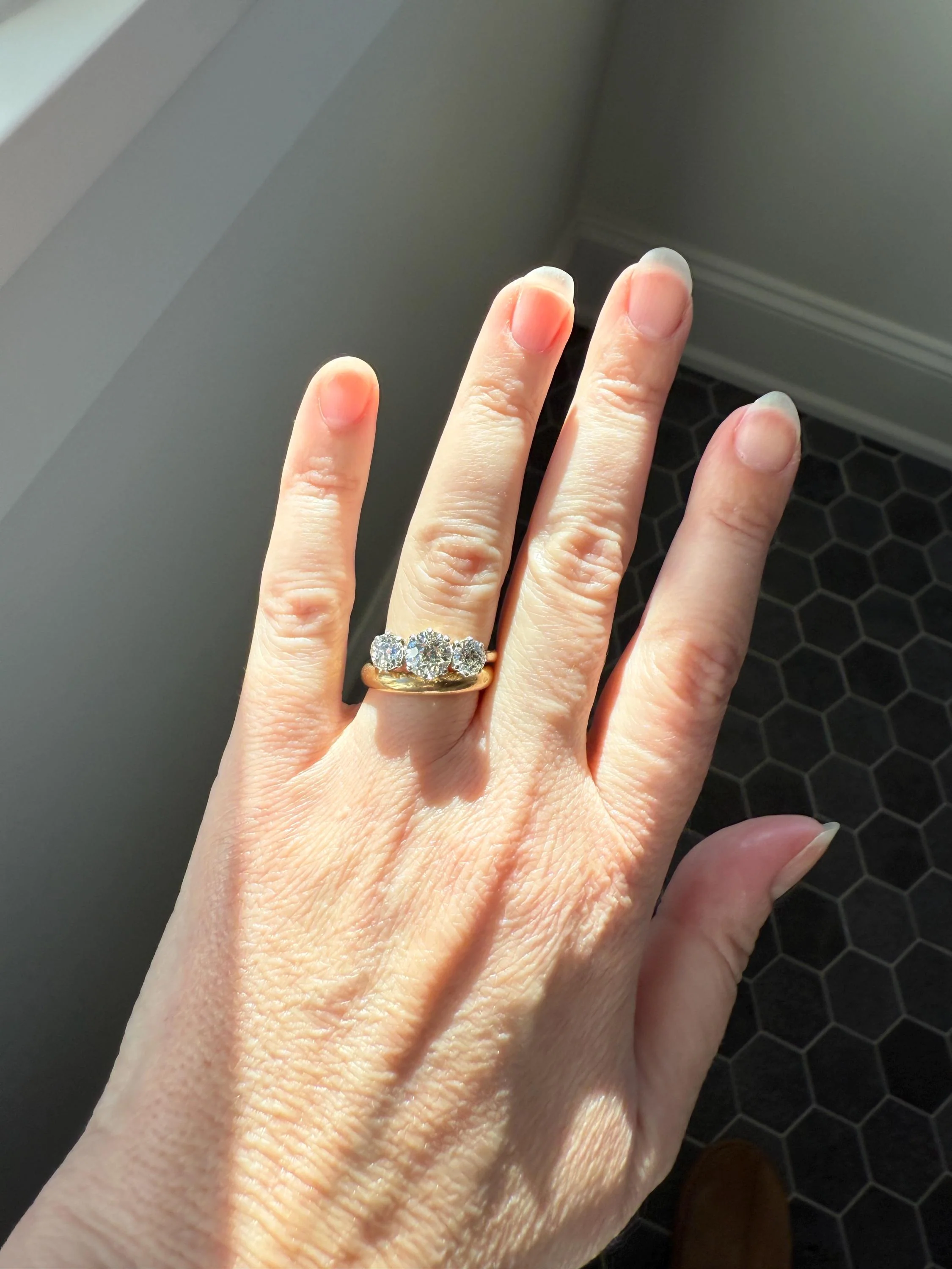 Antique Three Stone 2.3 Carats Old Mine Cut DiAMOND Ring 18k GOLD Platinum Chunky Tall Stacker Stackable Band 2.3Ctw OMC - Image 6